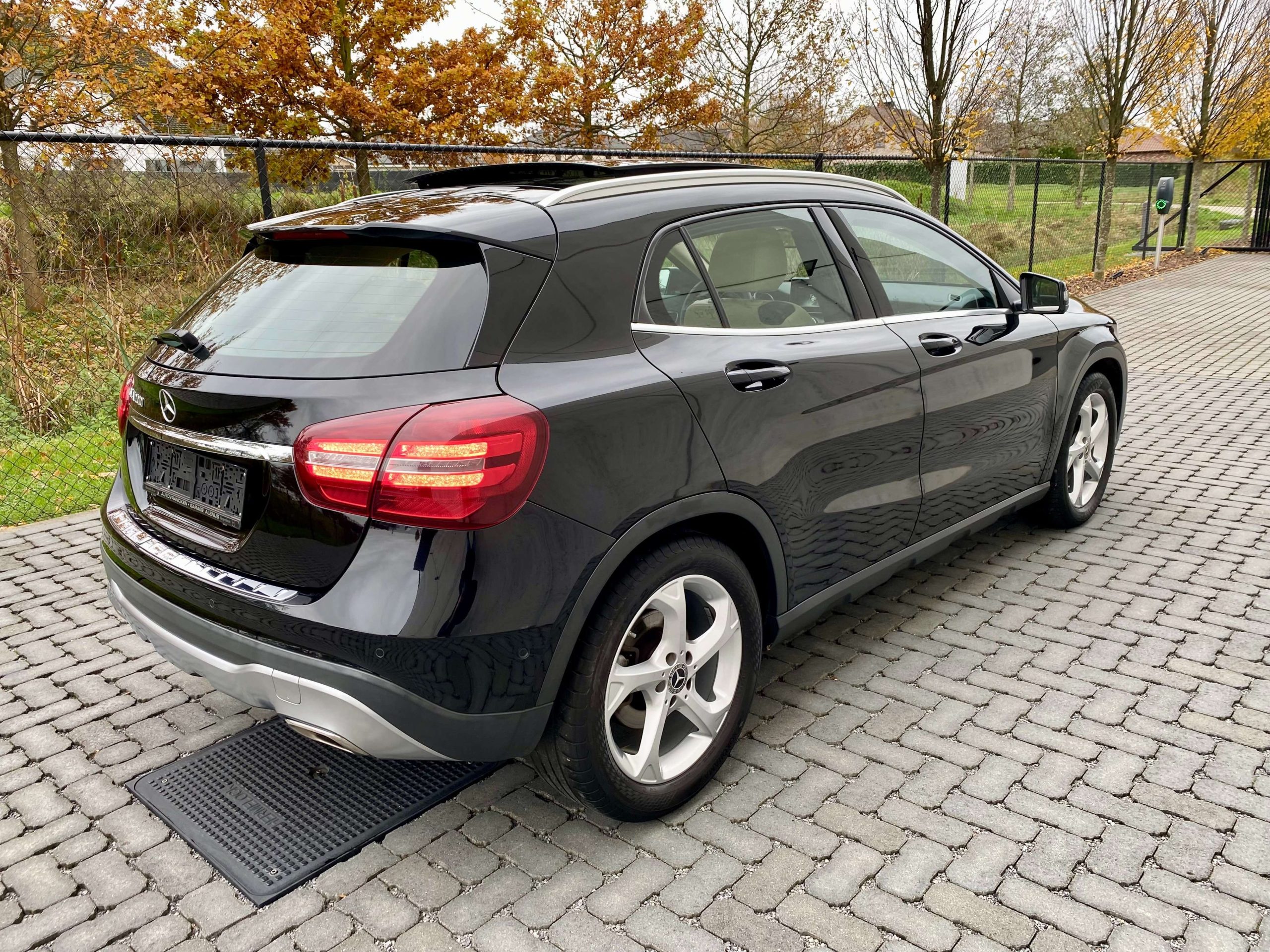 GLA200a Off-Road