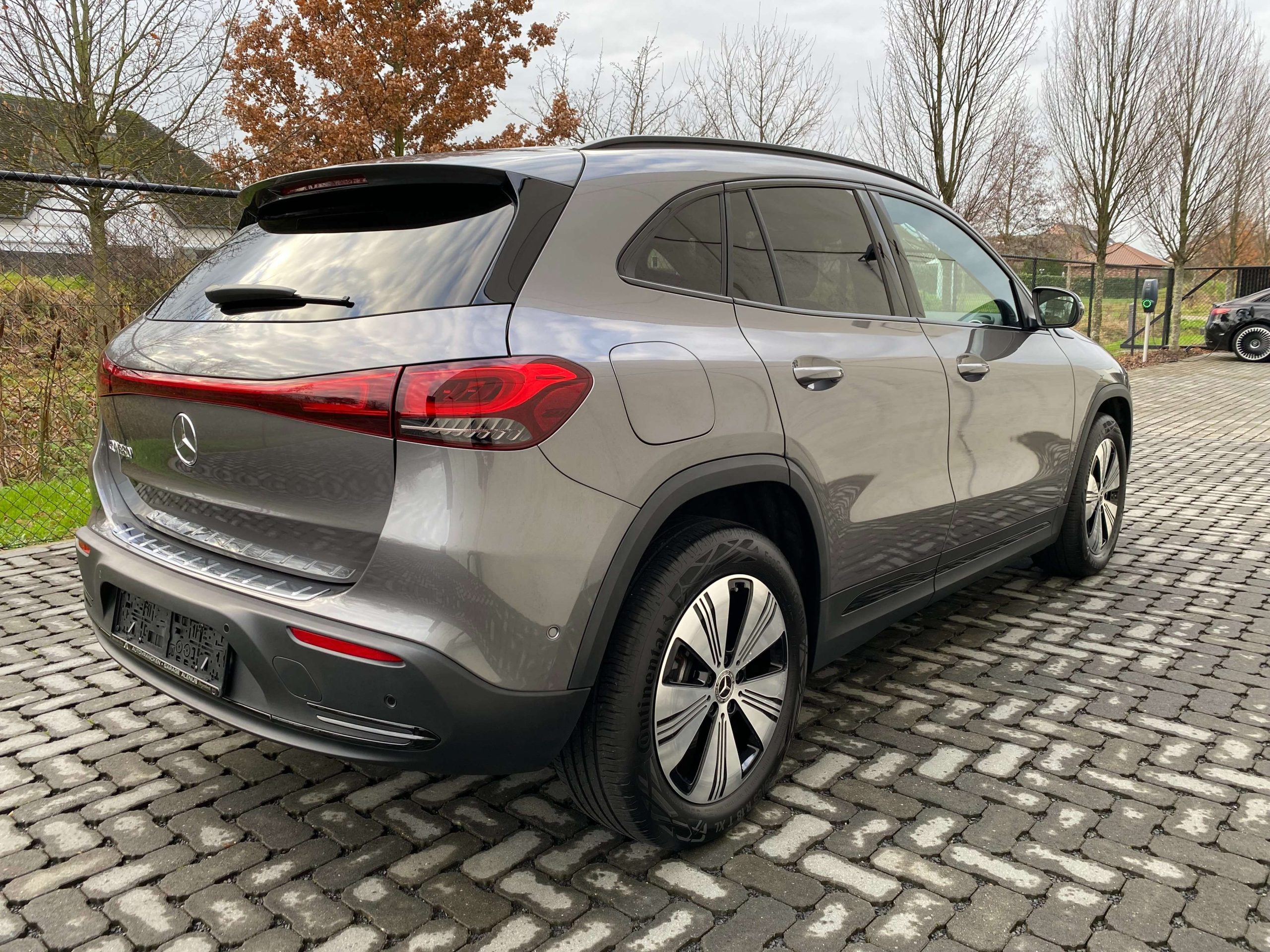 EQA250 Sport & Night