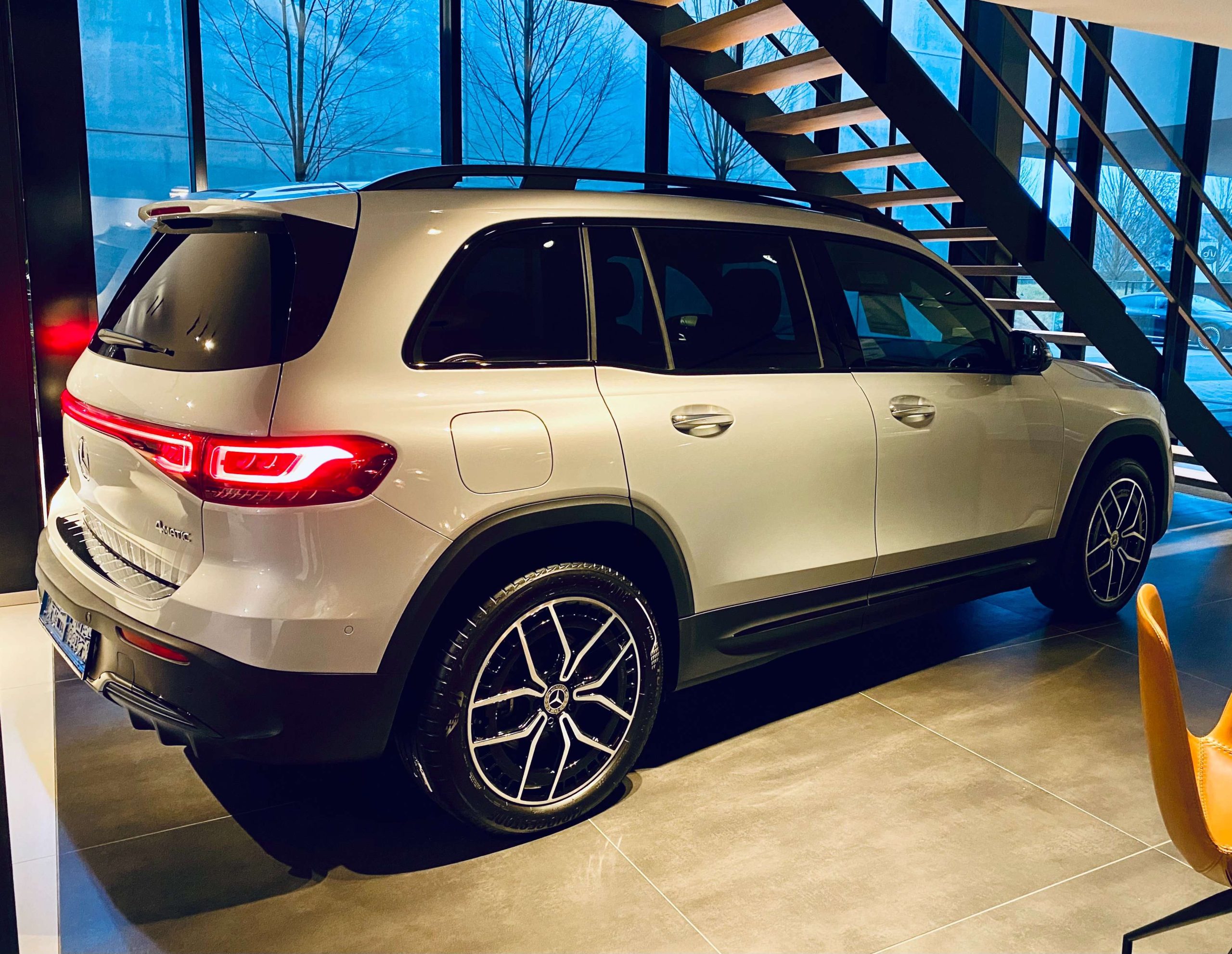 EQB350 4M AMG & NIGHT