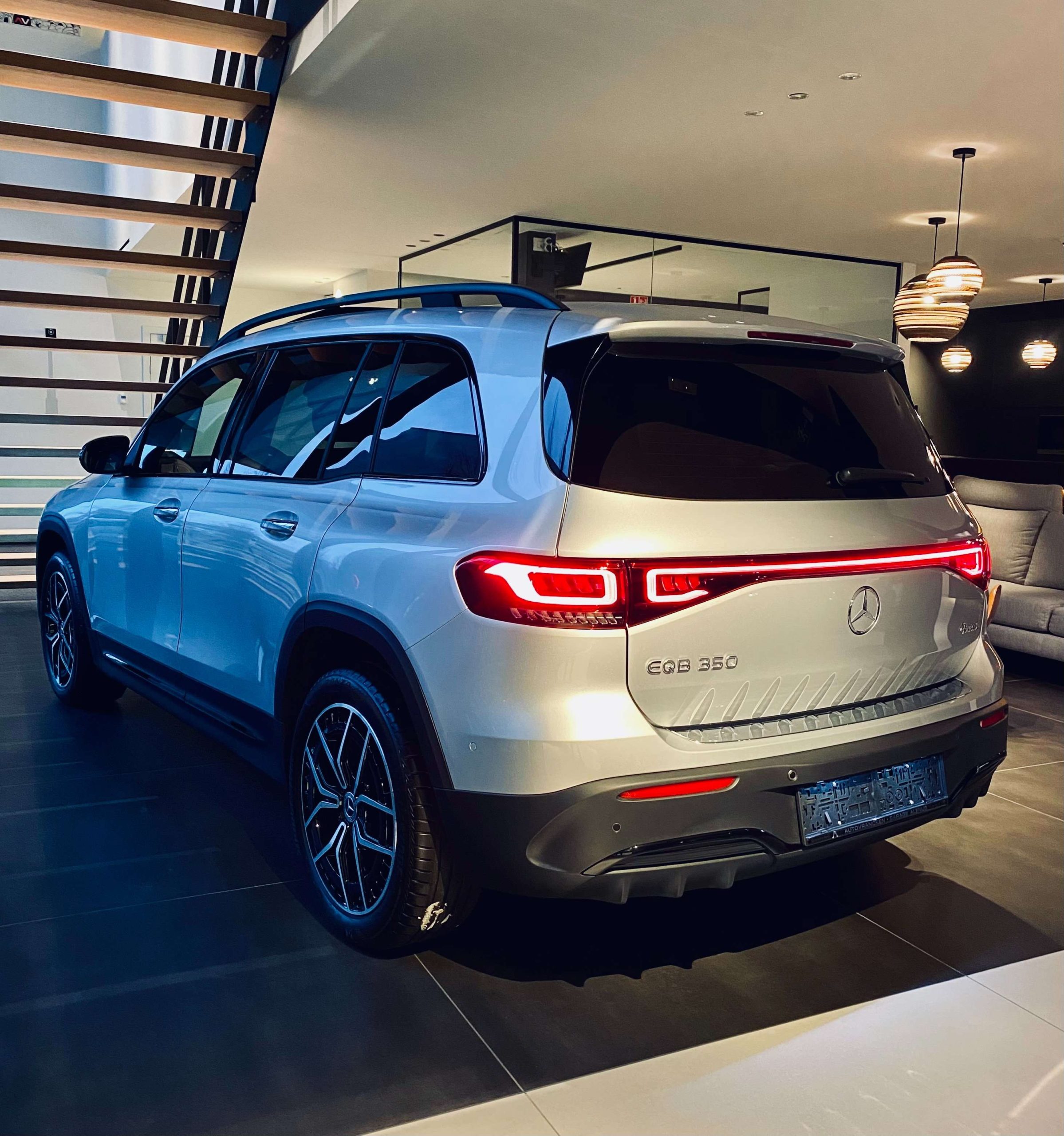 EQB350 4M AMG & NIGHT