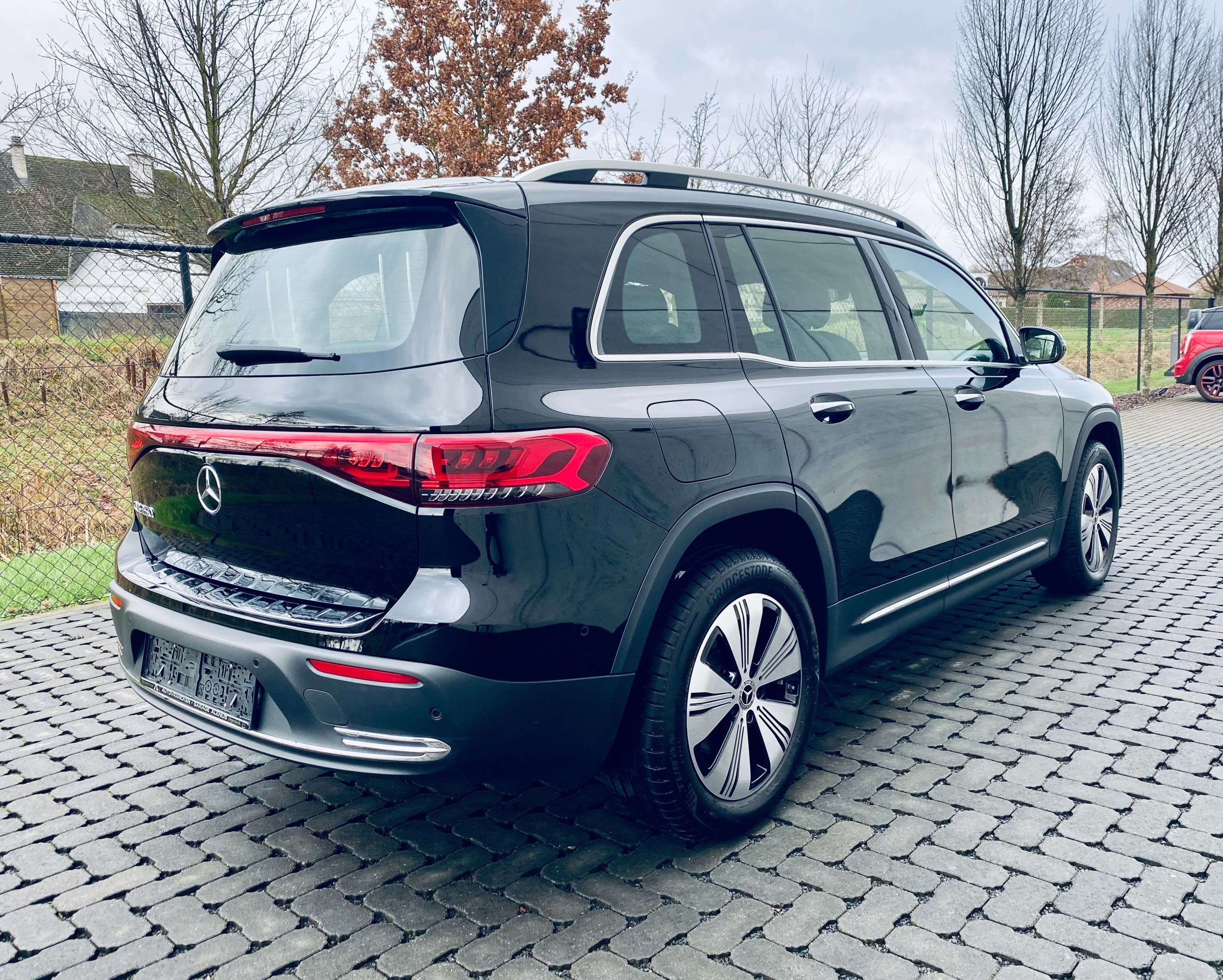 EQB 250 LUXURY Line 7-Seats