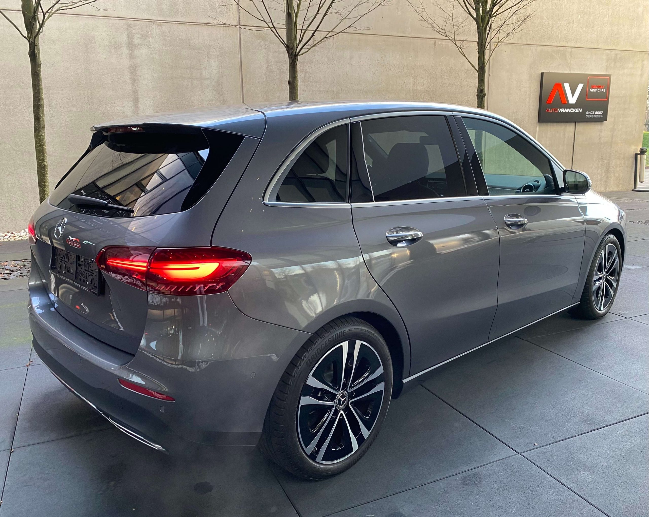 Mercedes-Benz B 200 7G Mild Hybr. LUXURY 18″/MBUX/Camera/Stuurverw.