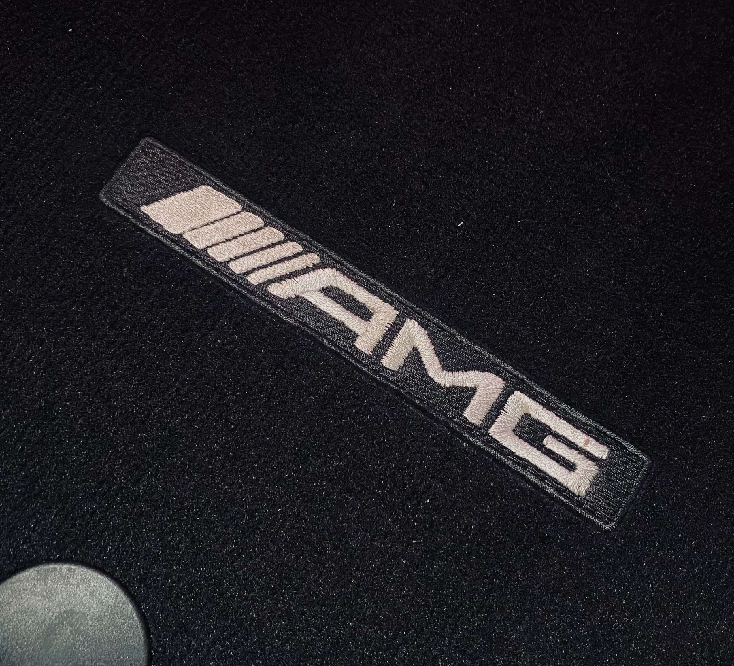 Mercedes-Benz GLC 300 e 9G 4M AMG AIRMATIC/HeadUp/Distronic/360°/Trekh.