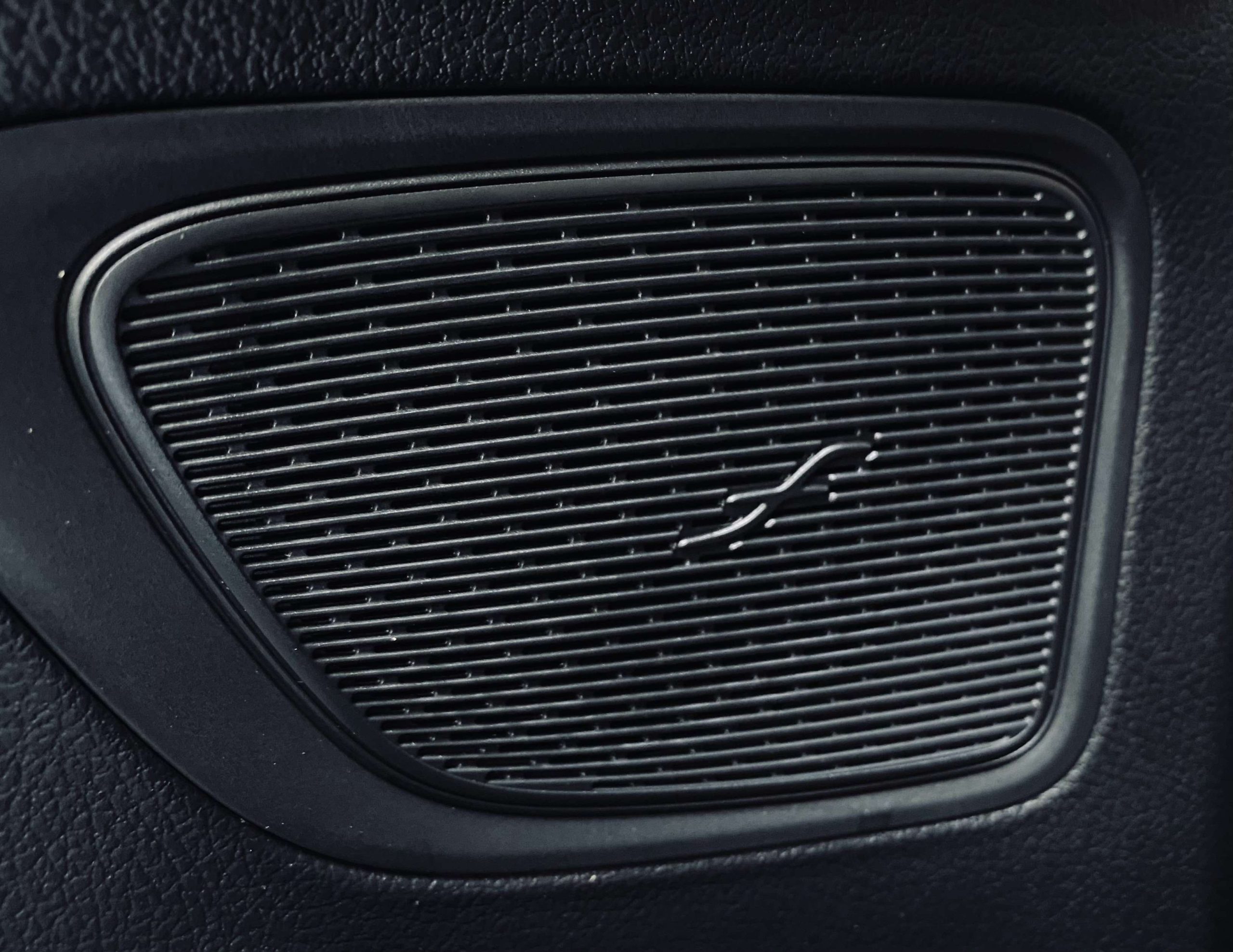 Mercedes-Benz C 200 9G Mild Hybr. SPORT NIGHT MBUX-Premium/Advanced Sound/Ambiente/Camera/Trekhaak/…