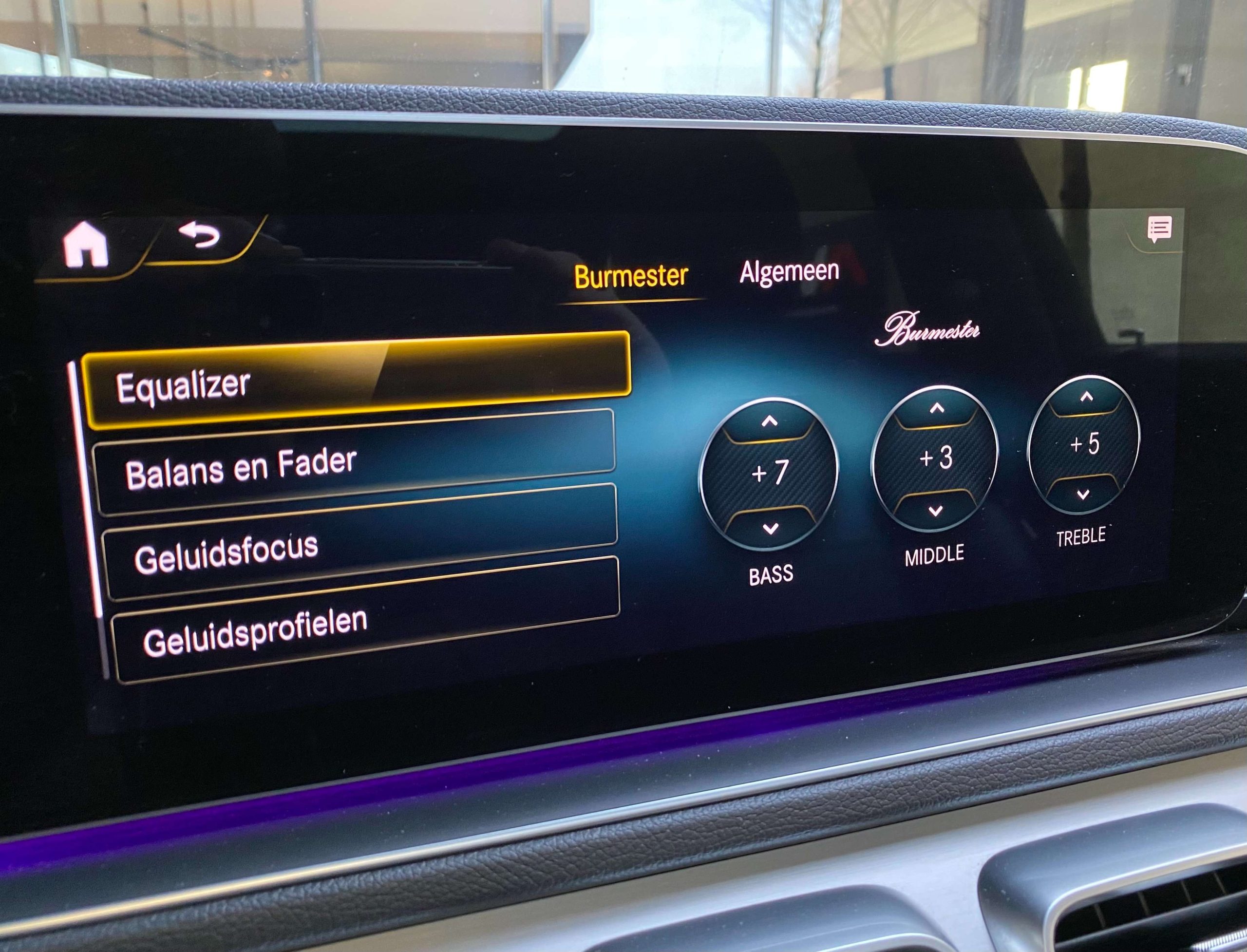 Mercedes-Benz GLE 350 9G Plug-in Distronic+/PanoDak/360/Burmester/Trekh.