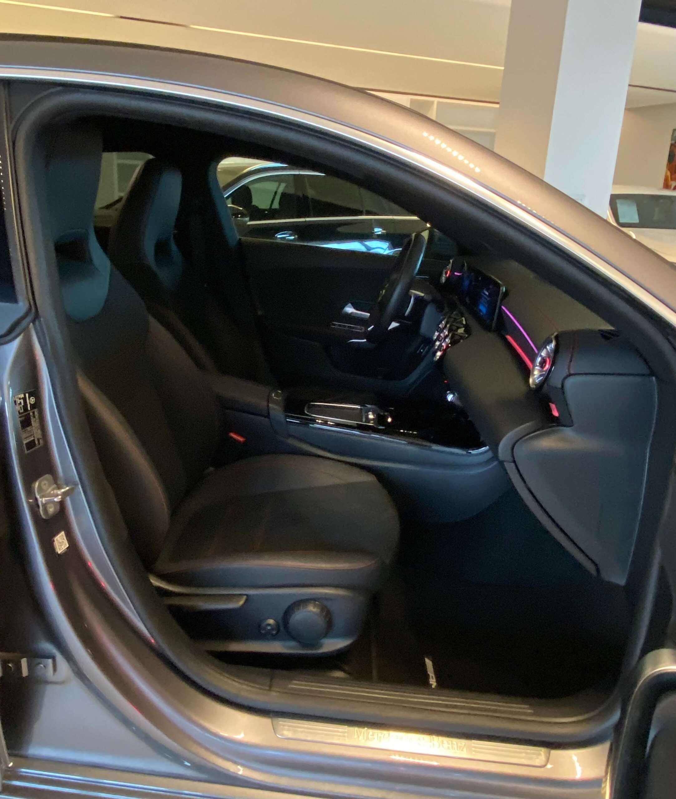 Mercedes-Benz CLA 250 e 8G Plug-in SB AMG Advanced Plus Dodehoek/Ambiente/KeyLess/Trekhaak/…