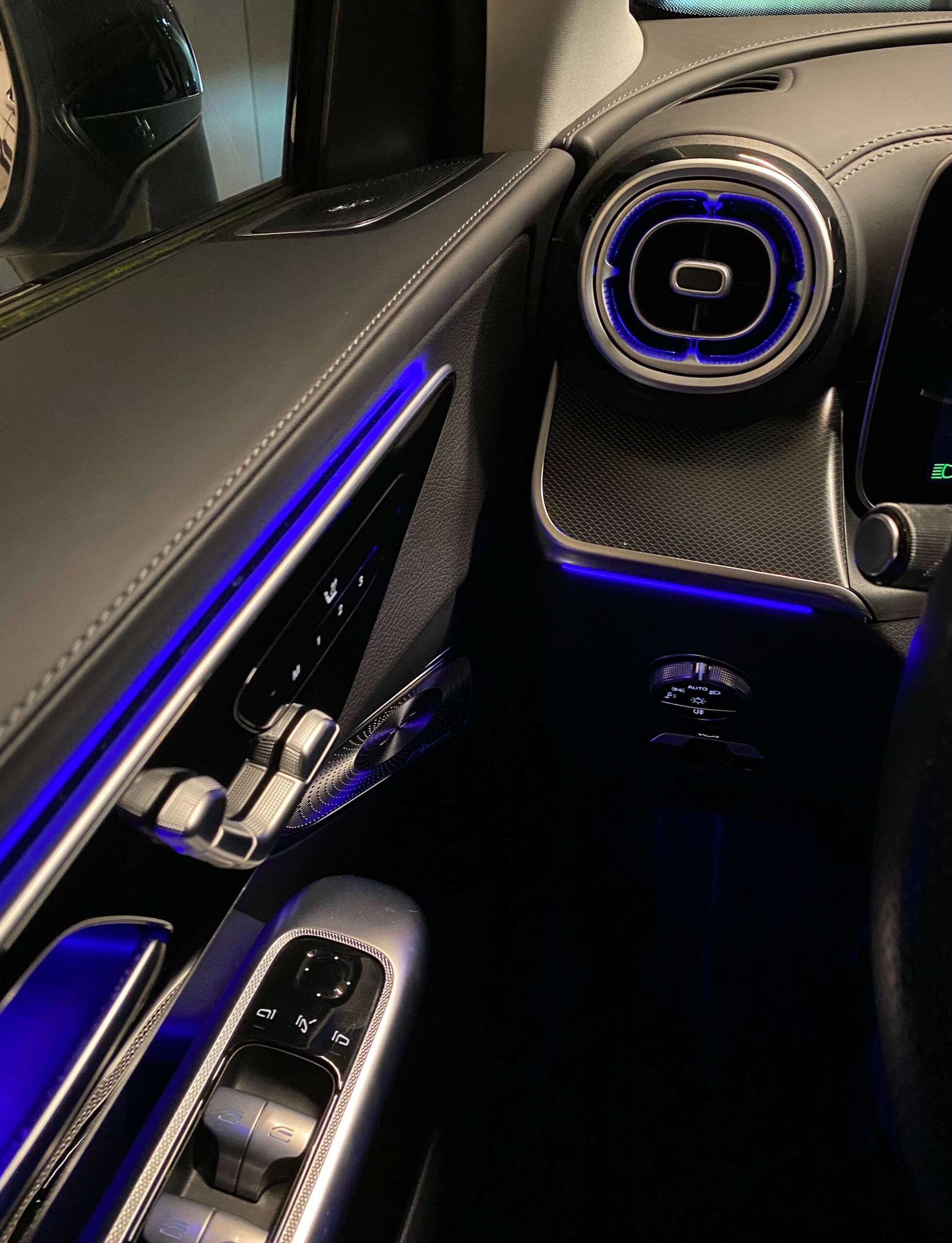 Mercedes-Benz GLC 200 9G 4M AMG NIGHT Distronic/Memory/Leder/Camera/Trek