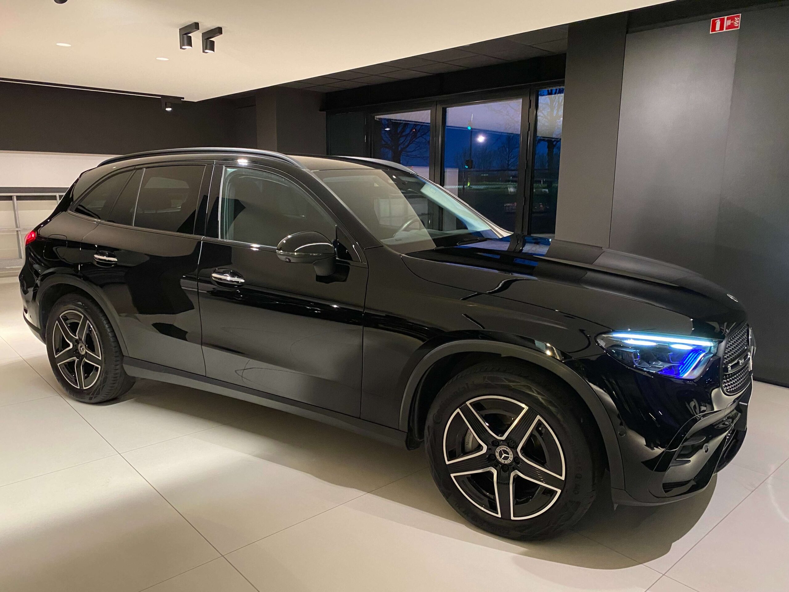 Mercedes-Benz GLC 200 9G 4M AMG NIGHT Distronic/Memory/Leder/Camera/Trek