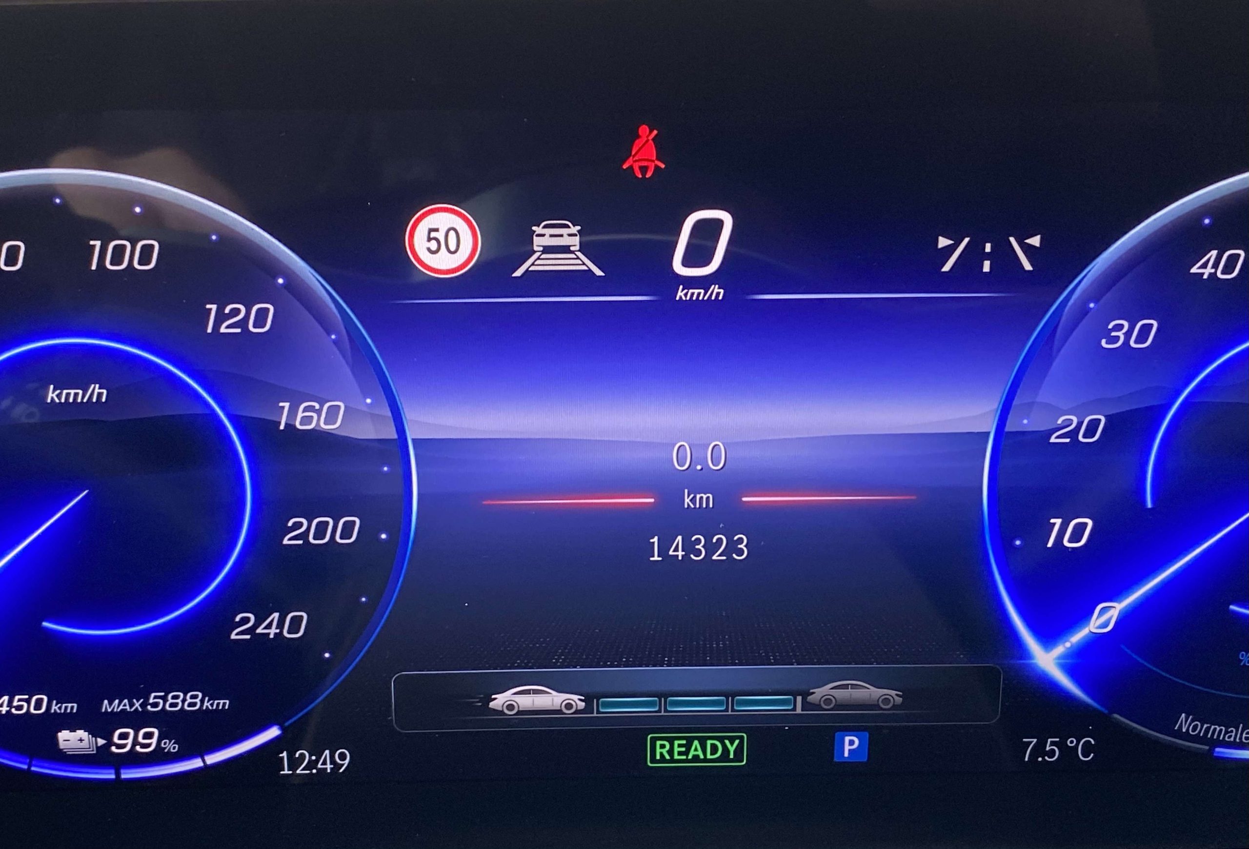 Mercedes-Benz EQE 350 PLUS ExtendedRange DistronicPro/Memory/Leder/Trekh