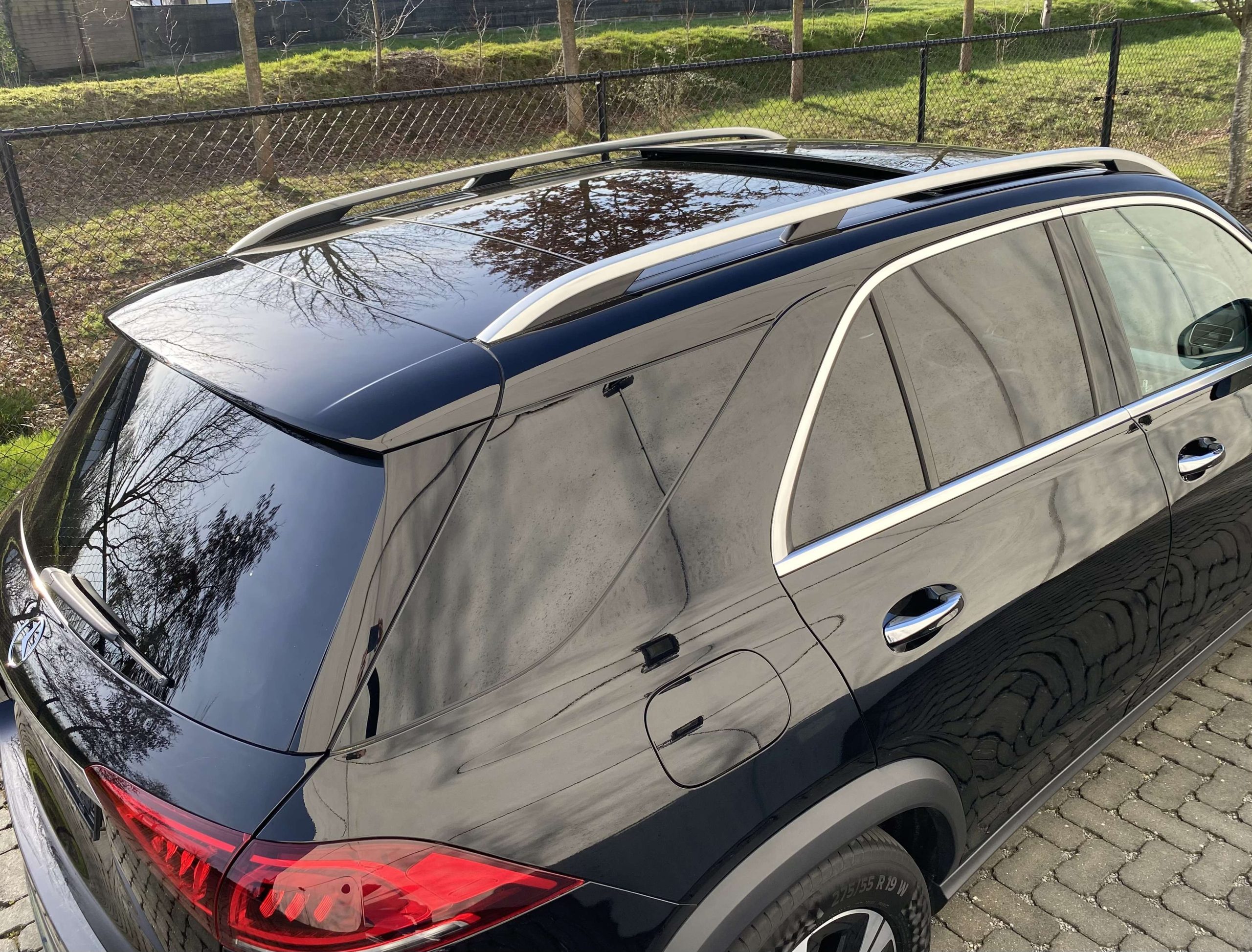 Mercedes-Benz GLE 350 9G Plug-in Distronic+/PanoDak/360/Burmester/Trekh.