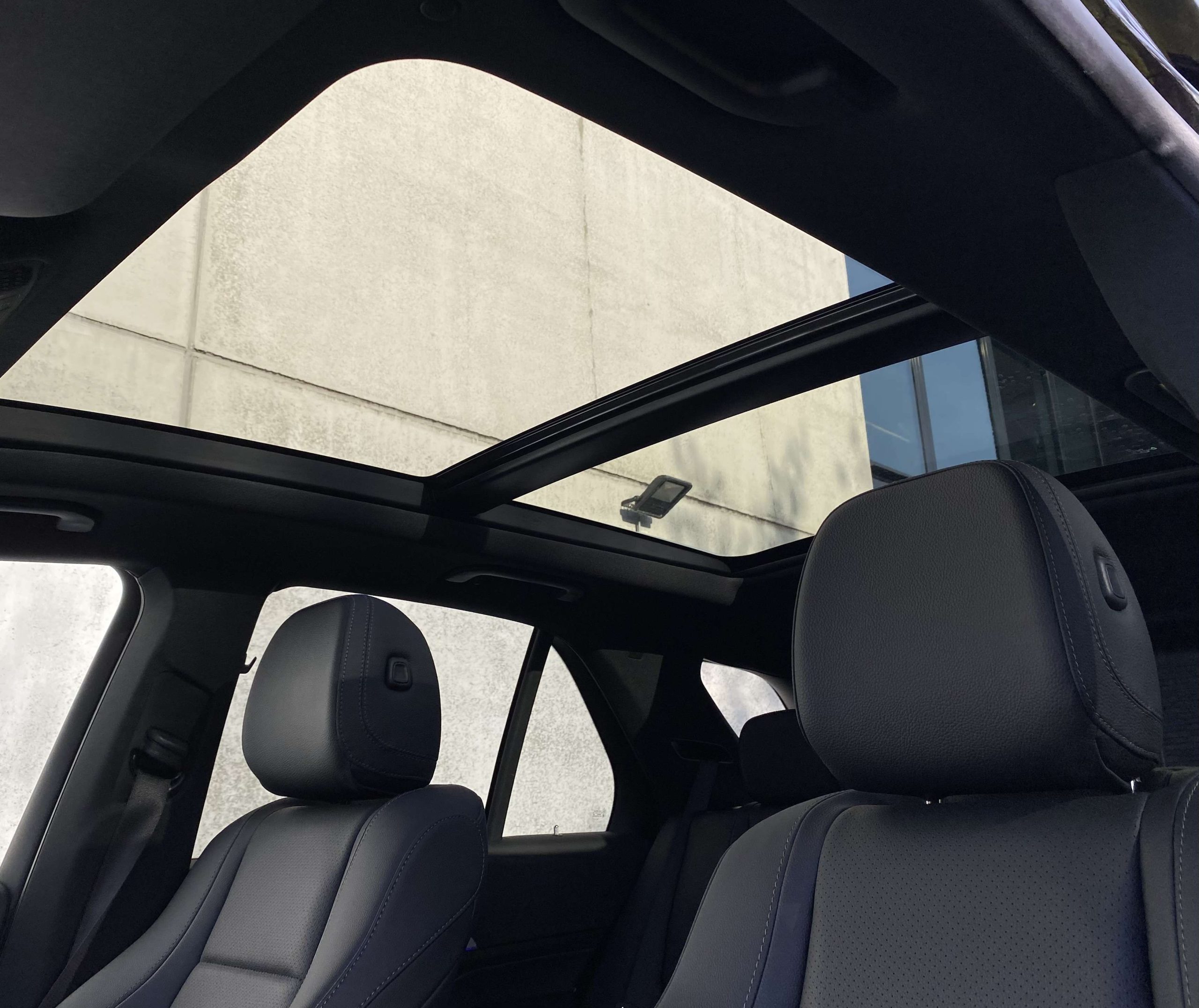 Mercedes-Benz GLE 350 9G Plug-in Distronic+/PanoDak/360/Burmester/Trekh.