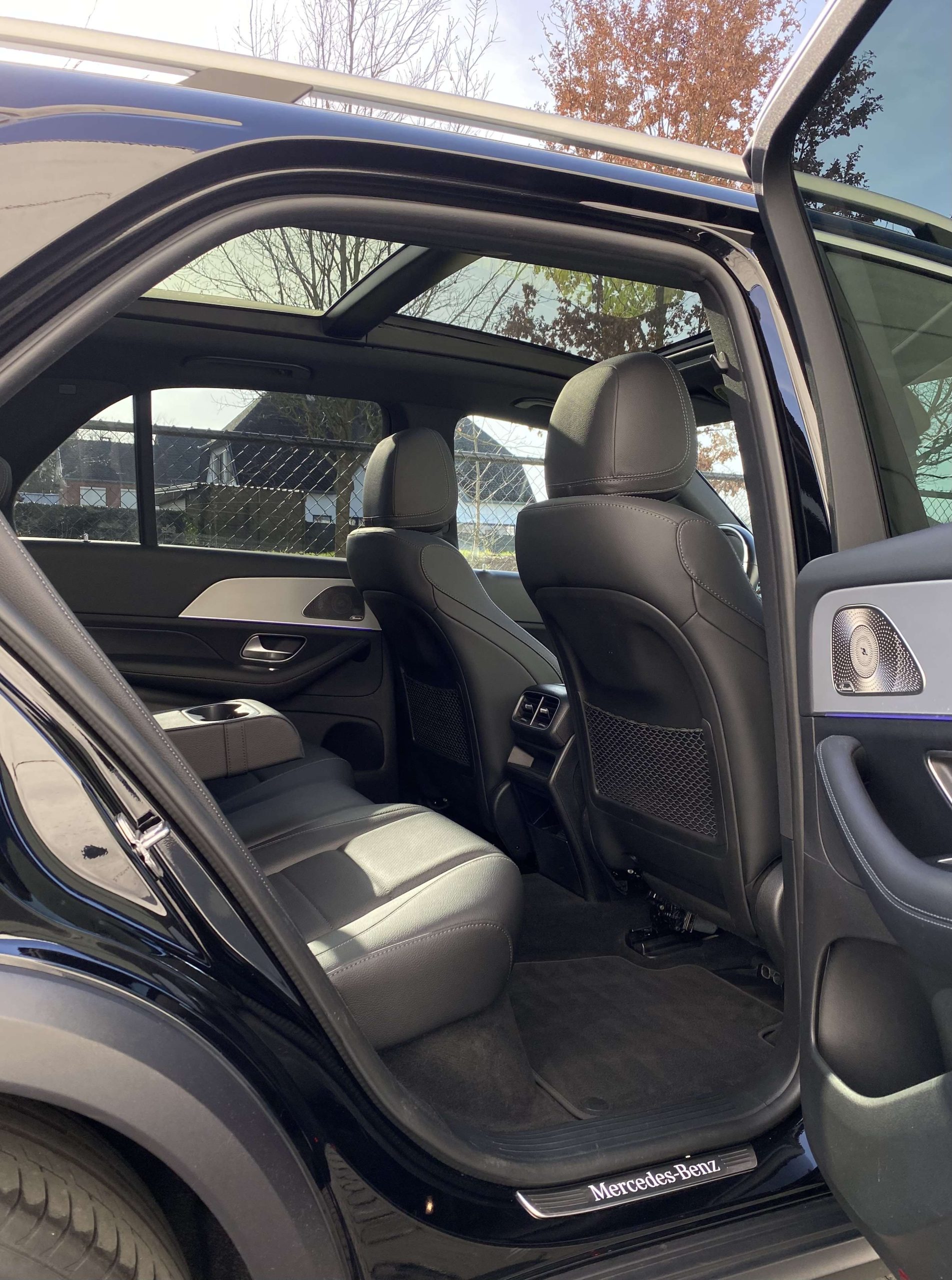 Mercedes-Benz GLE 350 9G Plug-in Distronic+/PanoDak/360/Burmester/Trekh.