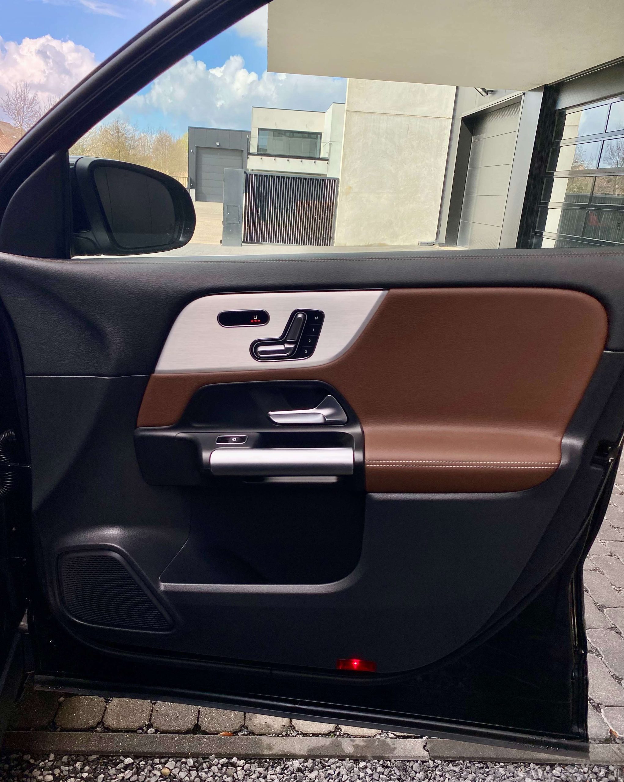 Mercedes-Benz GLA 220 8G 4Matic LUXURY Distronic/Memory/BruinLeder/…