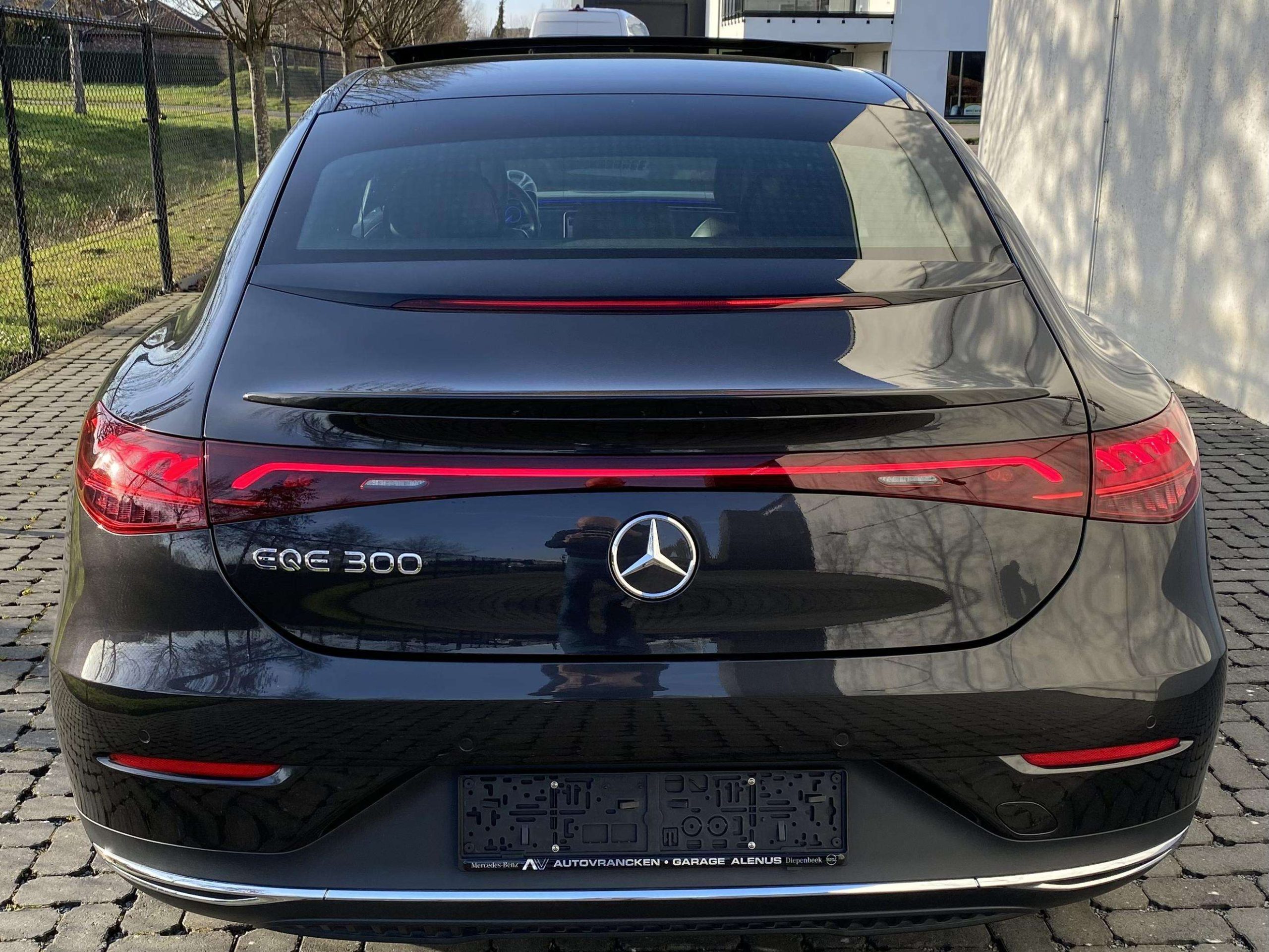 Mercedes-Benz EQE 300 AchterasBest./Distronic/PanoDak/Memory/Leder/Trekh