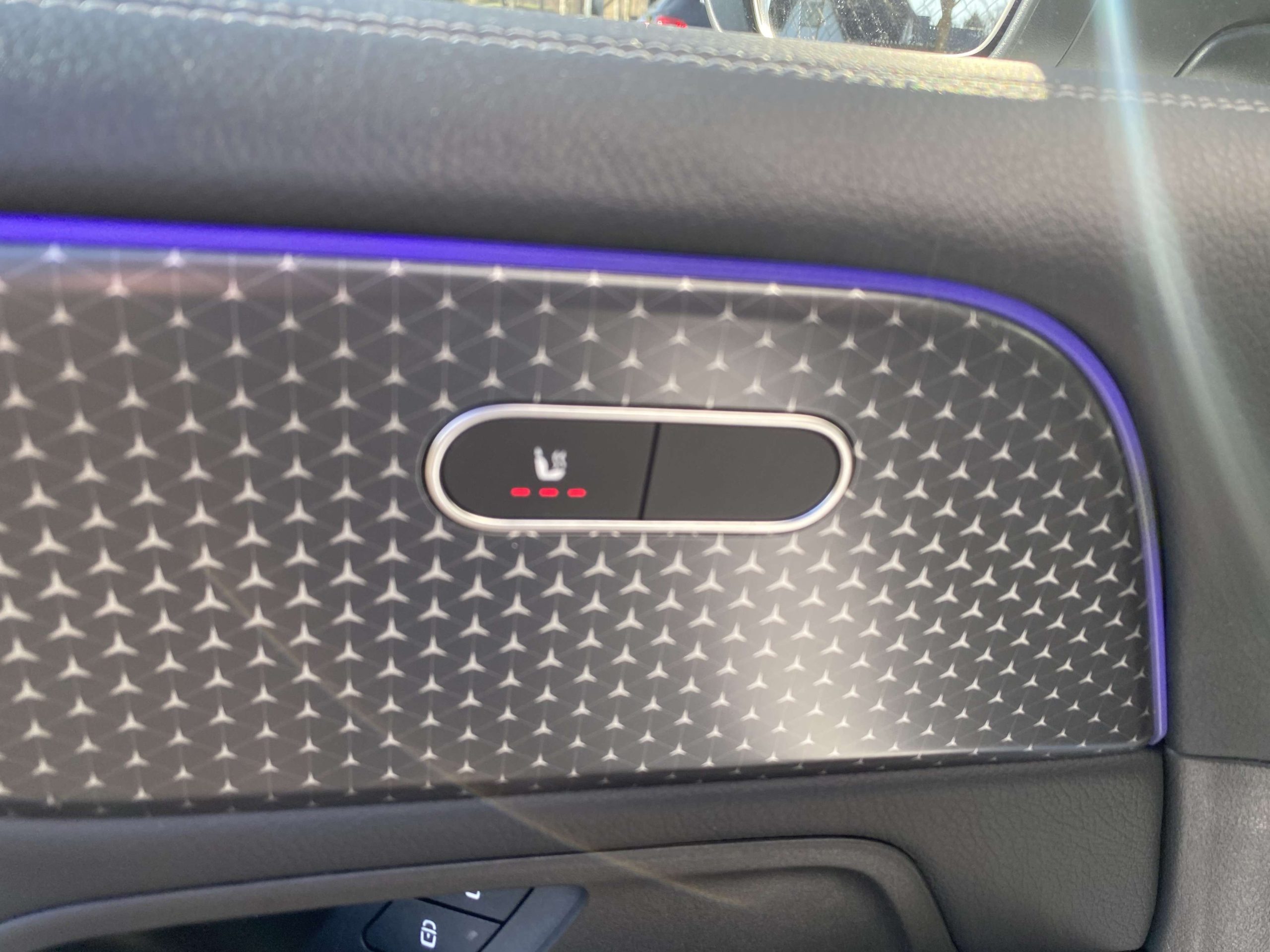 Mercedes-Benz GLB 250 8G 4Matic AMG 19/Distronic/PanoDak/Leder/360/Trekh