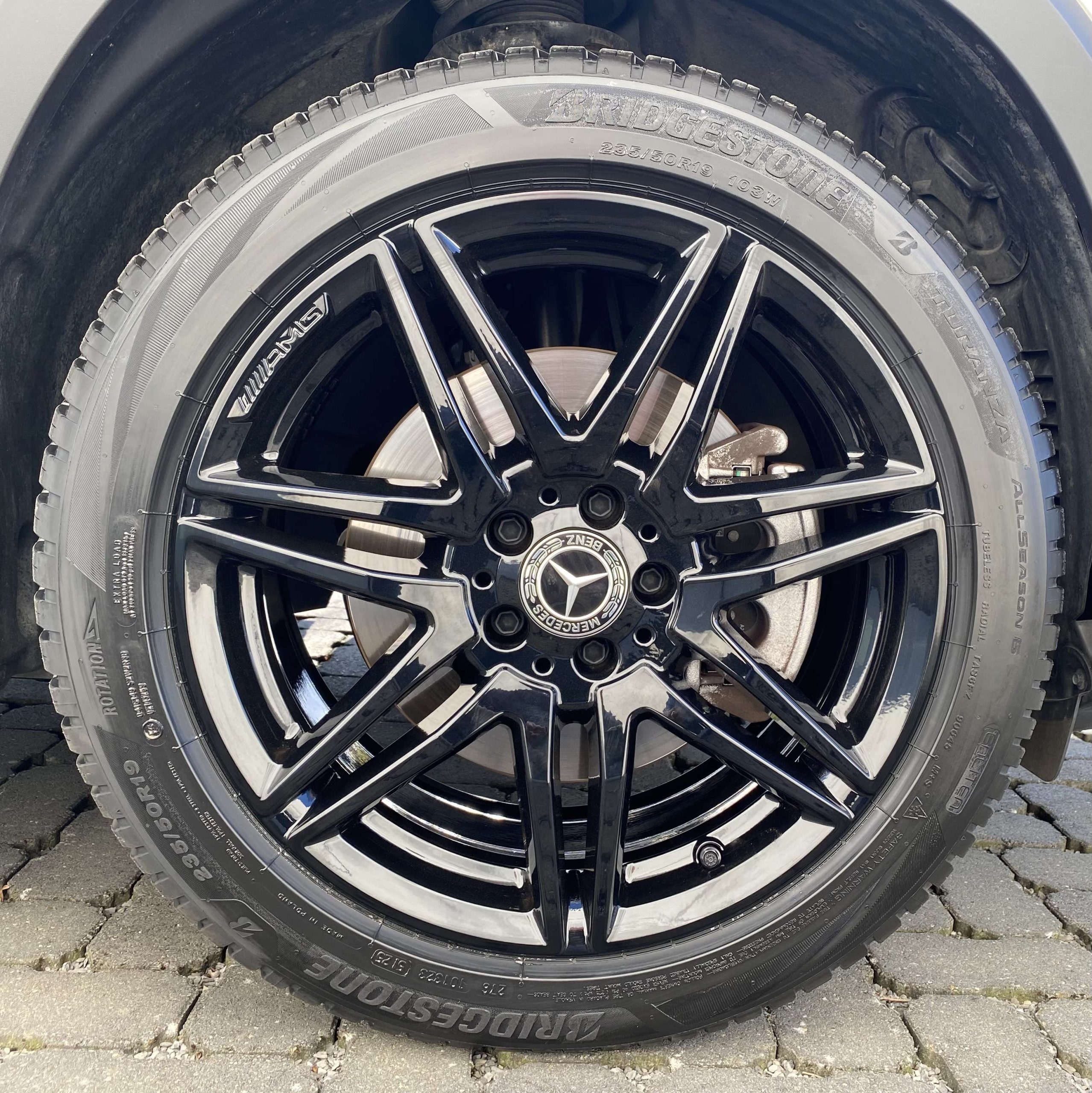 Mercedes-Benz GLB 250 8G 4Matic AMG 19/Distronic/PanoDak/Leder/360/Trekh