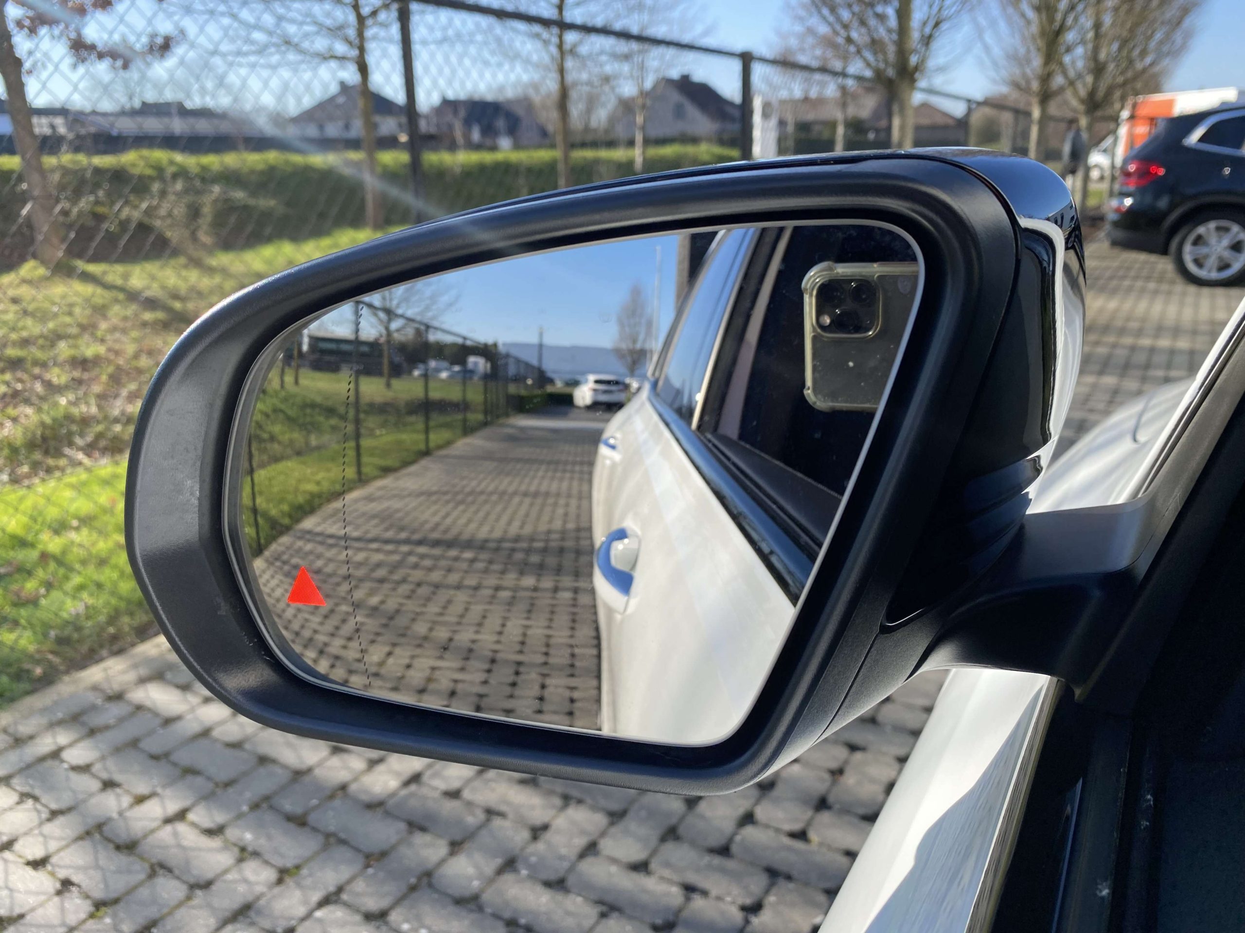 Mercedes-Benz GLB 250 8G 4Matic AMG 19/Distronic/PanoDak/Leder/360/Trekh