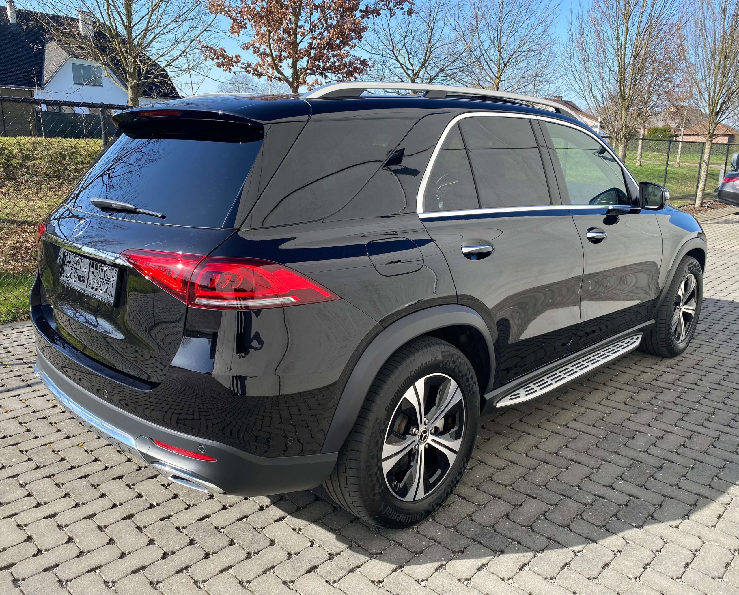 Mercedes-Benz GLE 350 9G Plug-in Distronic+/PanoDak/360/Burmester/Trekh.