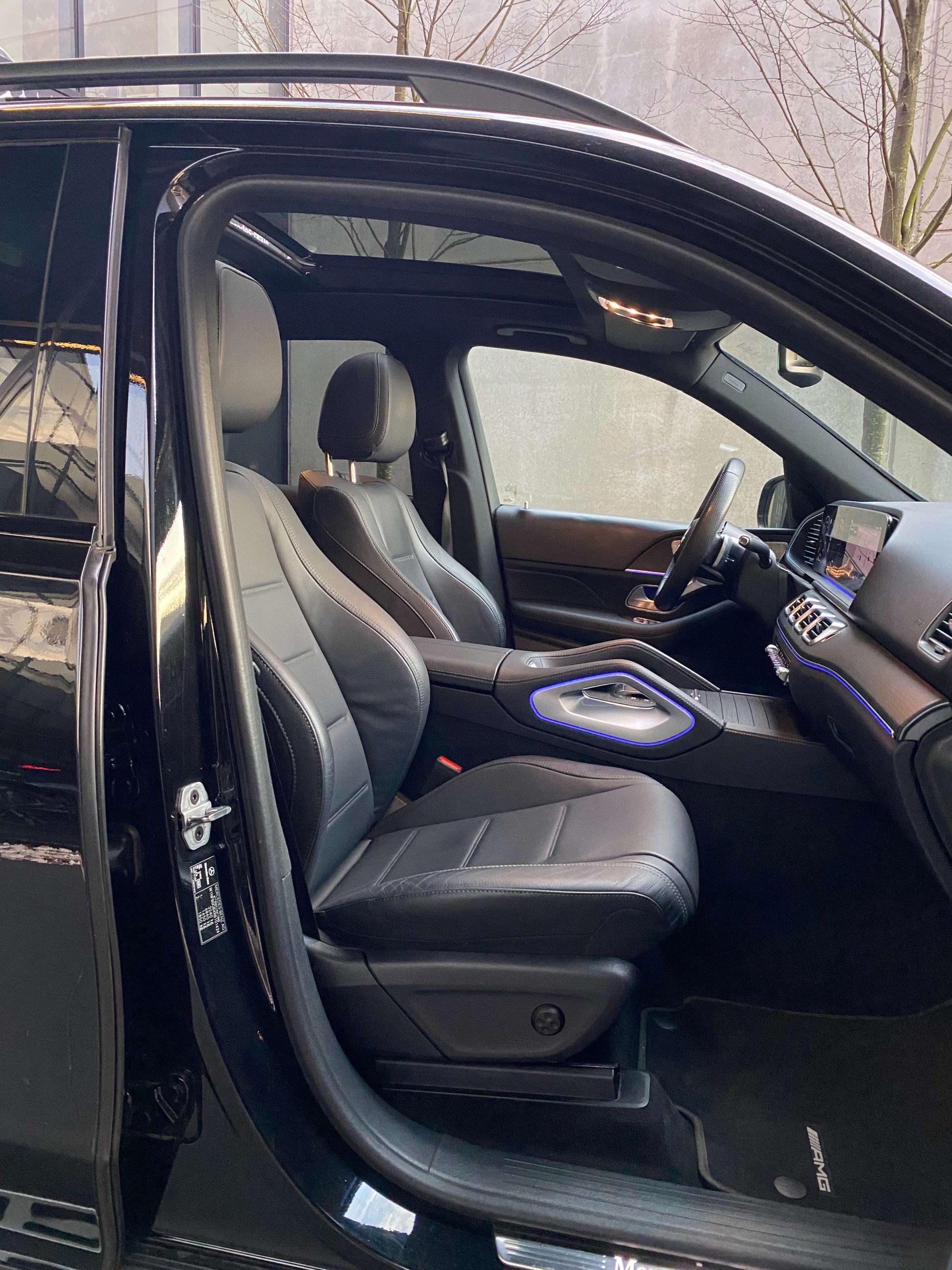 Mercedes-Benz GLE 350 de 9G 4M AIRMATIC/21″/PANODAK/BURM/MEMORY/TREKH.