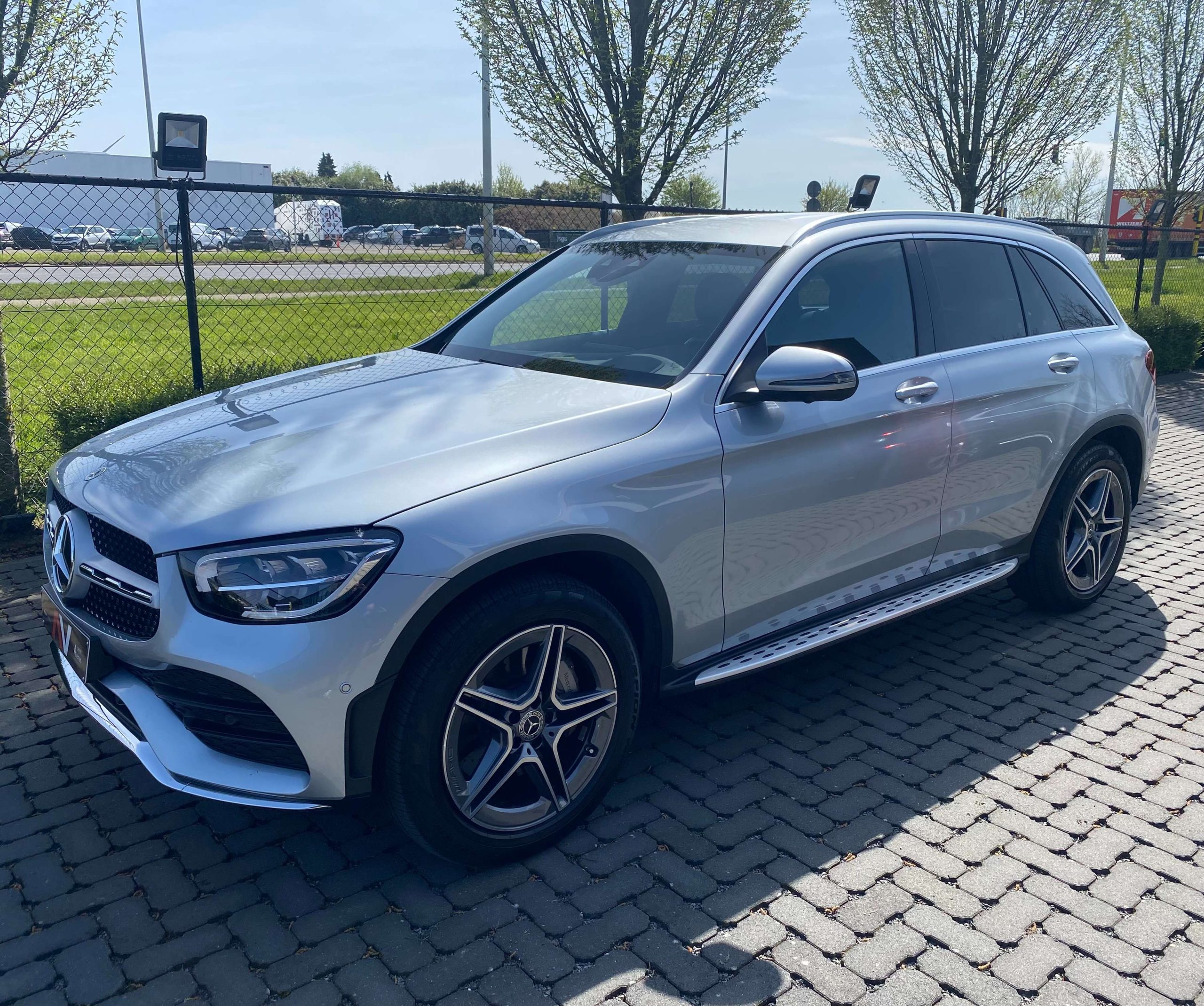 Mercedes-Benz GLC 300 e 9G 4M AMG AIRMATIC/HeadUp/Distronic/360°/Trekh.