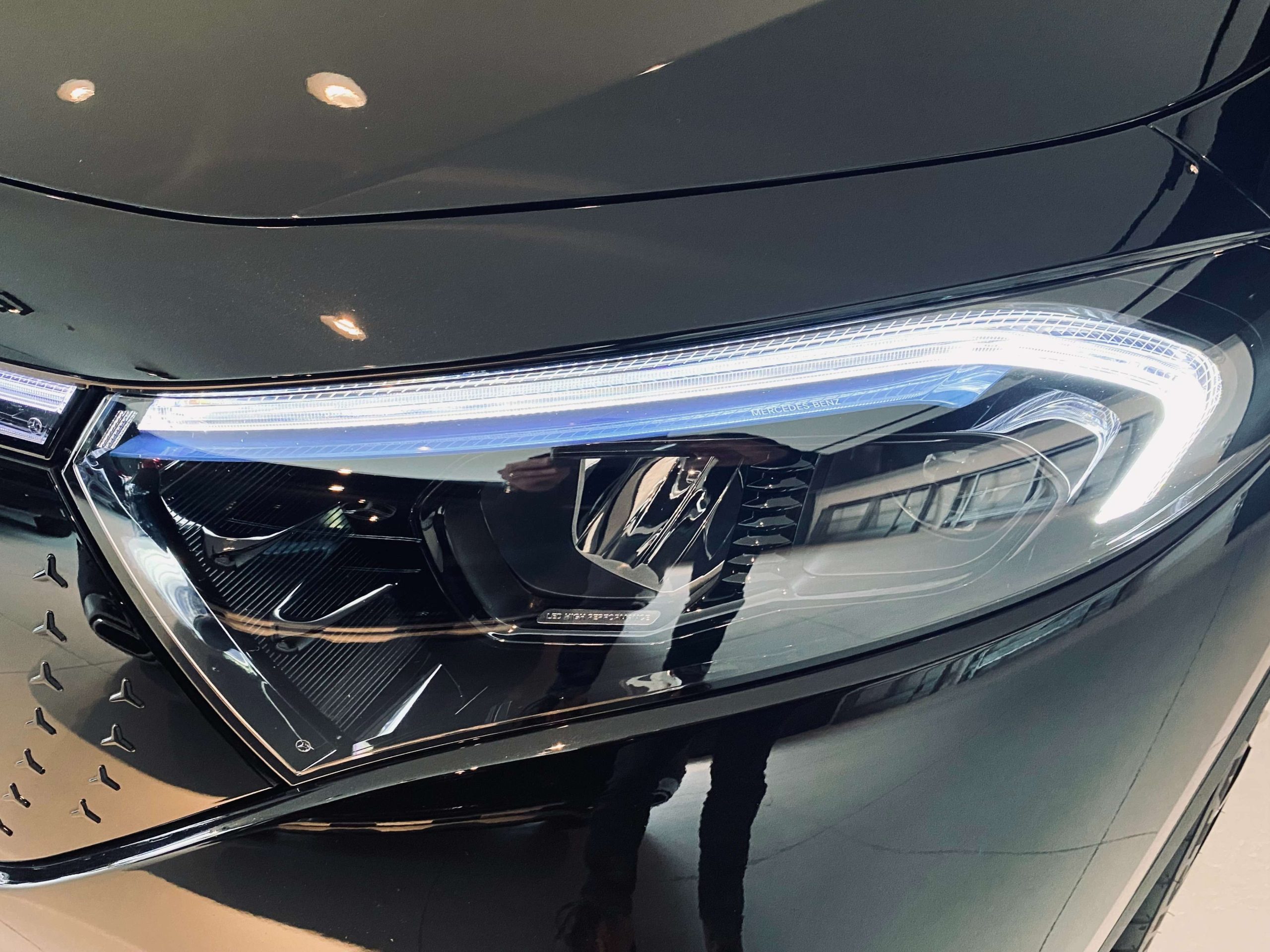 Mercedes-Benz EQA 350 4Matic 20″/Distronic/Dodehoek/Ambiente/Trekhaak