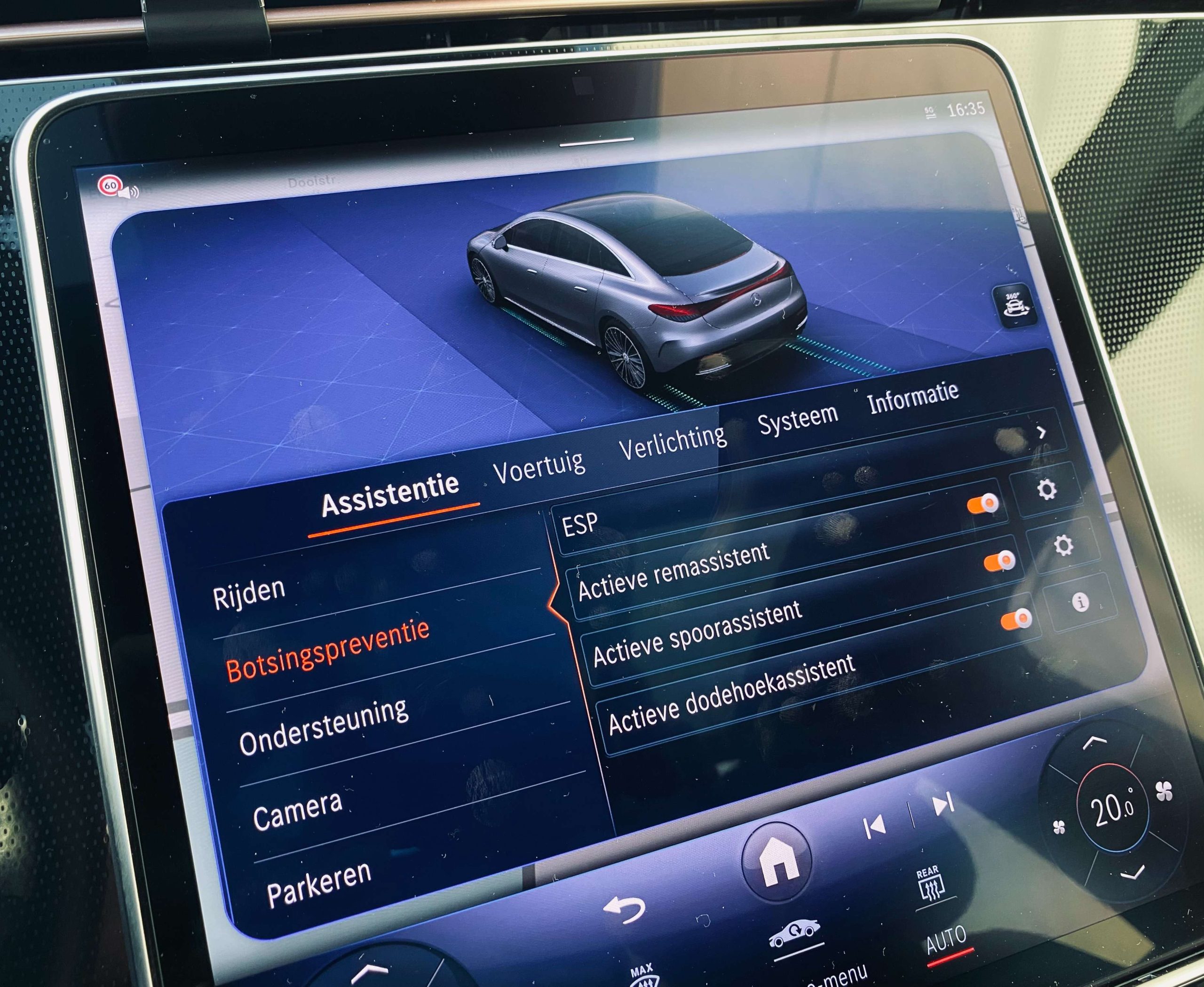 Mercedes-Benz EQE 300 Distronic+/Achterasbesturing/Burmester3D/PanoDak/360°/Memory/Leder/Augm.Reality/DigitalLight/Trekhaak/…