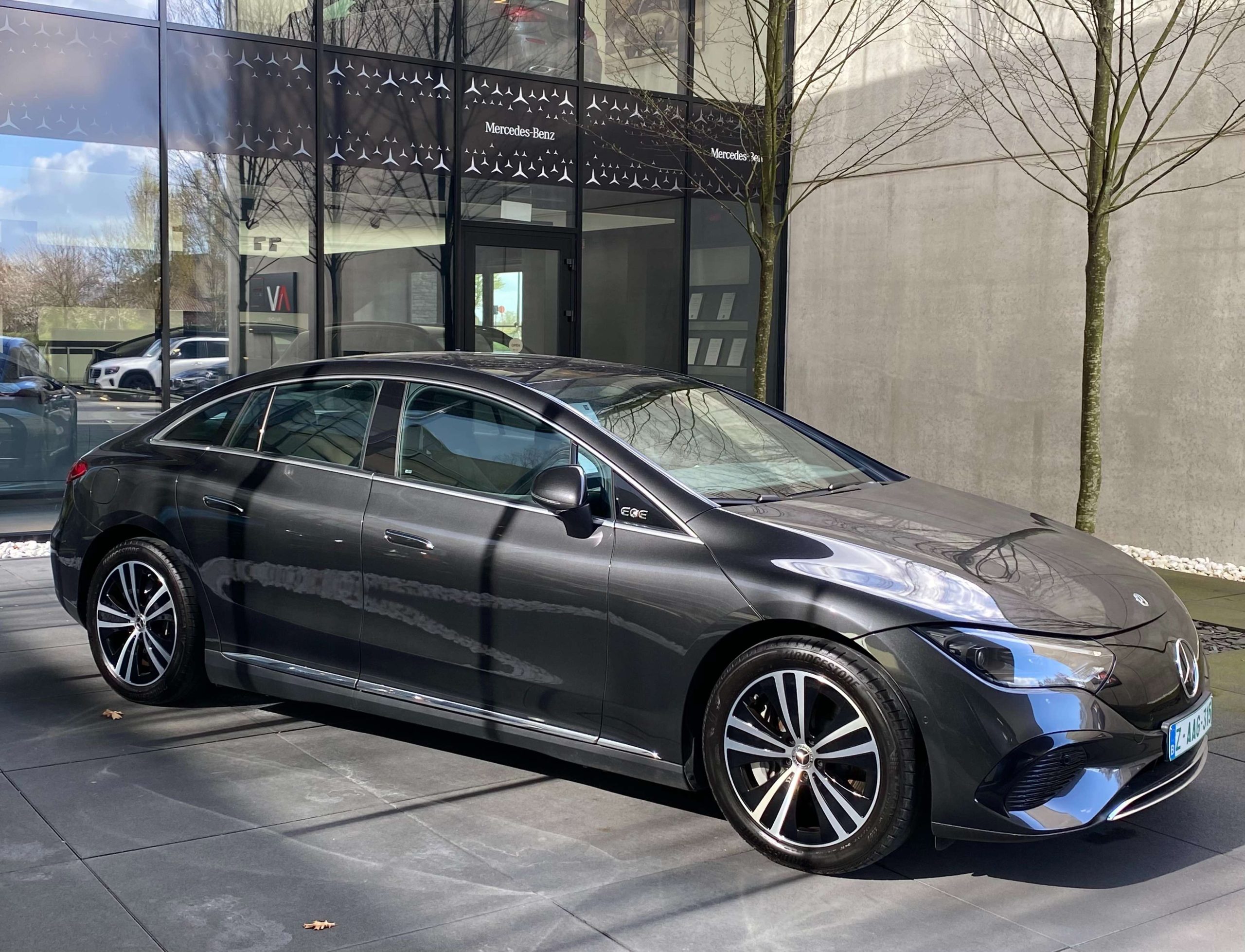 Mercedes-Benz EQE 300 Distronic+/Achterasbesturing/Burmester3D/PanoDak/360°/Memory/Leder/Augm.Reality/DigitalLight/Trekhaak/…