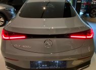 Mercedes-Benz CLE 300 e 9G Plug-in COUPE AMG NIGHT 19″/Luchtvering/Distronic+/Head-Up/DigitalLight/Memory/PanoDak/Trekhaak/…