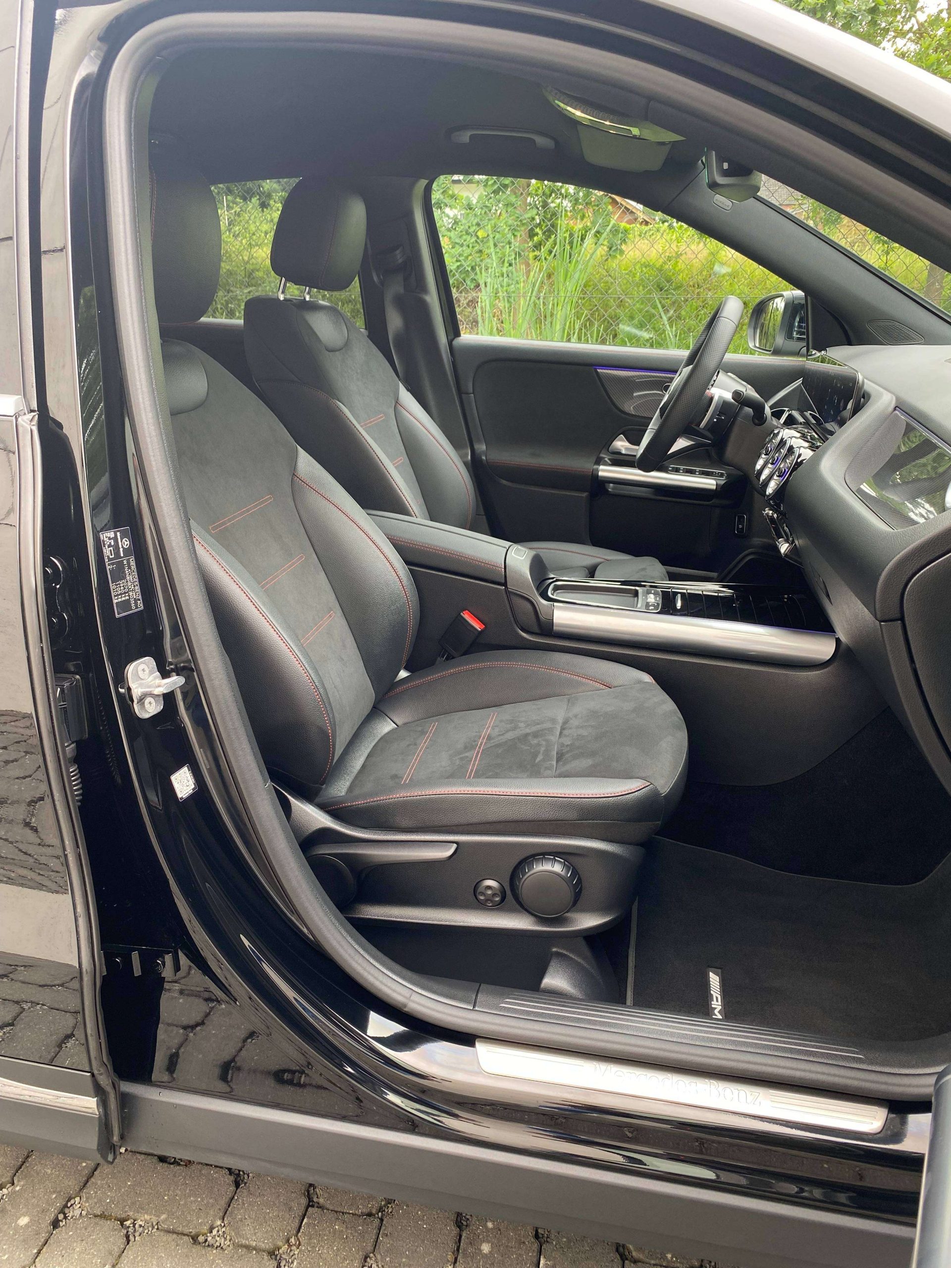 Mercedes-Benz GLA 200 7G AMG Line Mild Hybr. 20″/Distronic+/360°/Keyless/Ambiente/Carbon/Trekhaak/…
