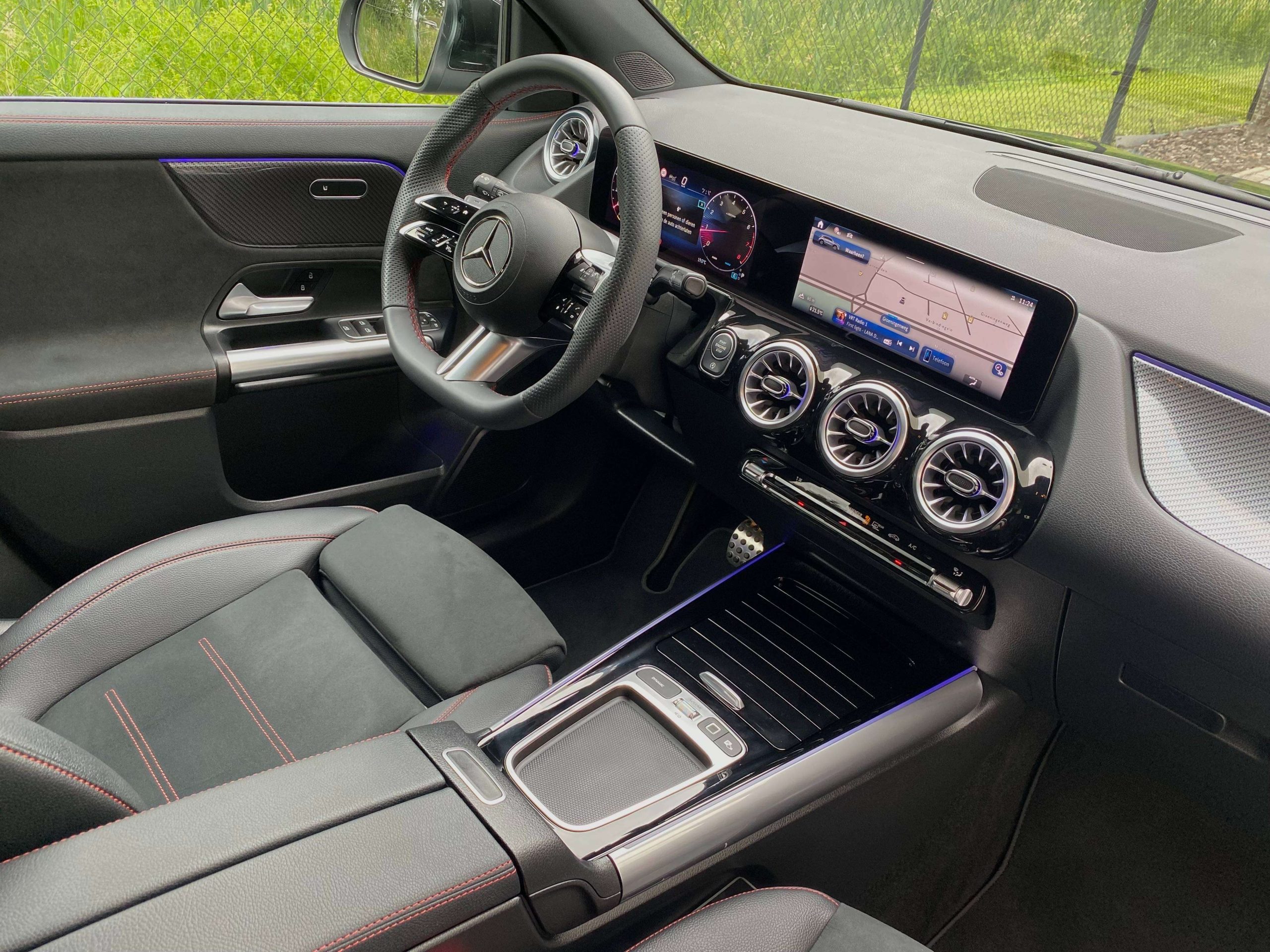 Mercedes-Benz GLA 200 7G AMG Line Mild Hybr. 20″/Distronic+/360°/Keyless/Ambiente/Carbon/Trekhaak/…