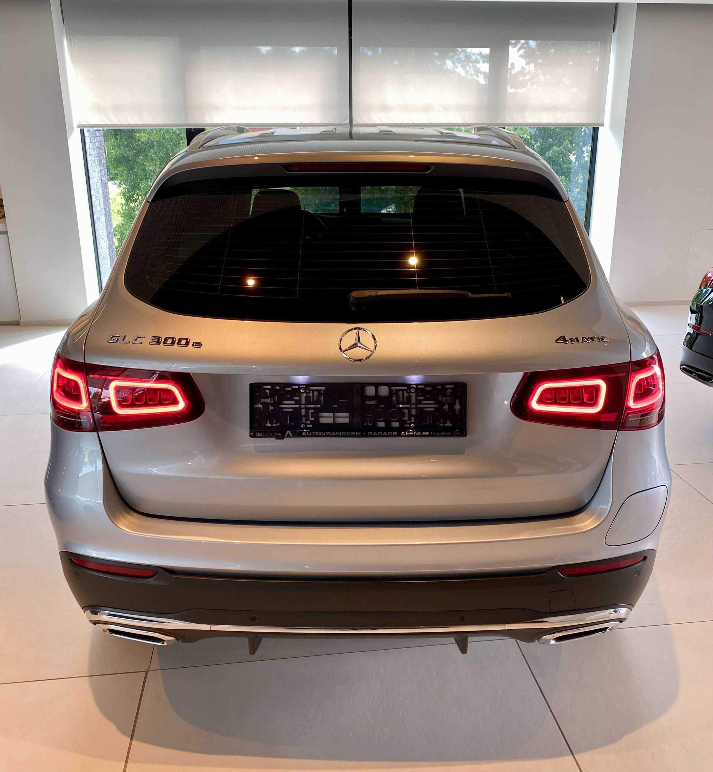 Mercedes-Benz GLC 300 e 9G 4M AMG Distronic/Airmatic-Luchtvering/HeadUp/360°/Zijtreden/Ambiente/Trekhaak