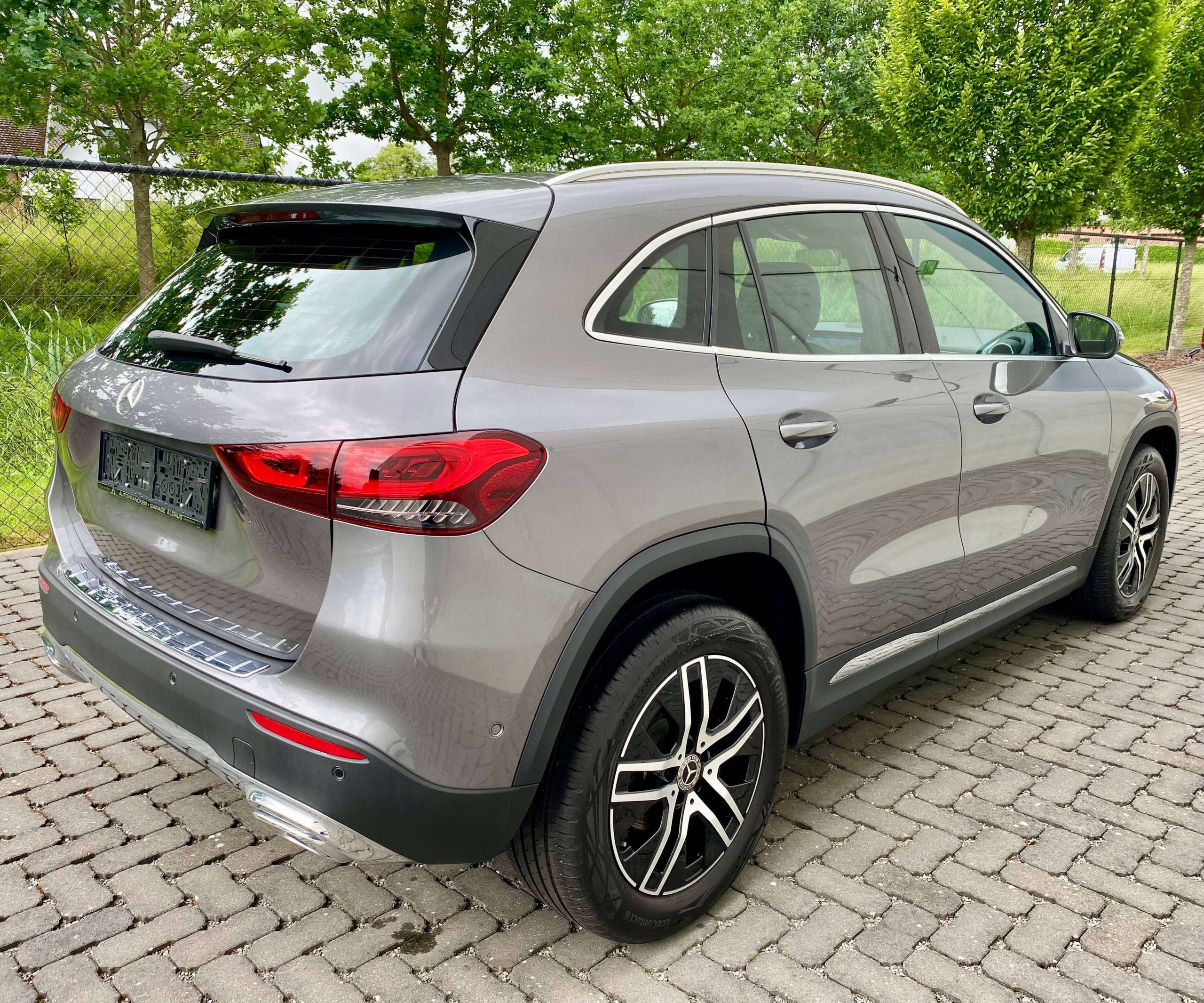 Mercedes-Benz GLA 200 7G LUXURY 18″/MBUX/Augm.RealityNavigatie/CC/Camera/Draadloosladen/A&ACarplay/trekhaak