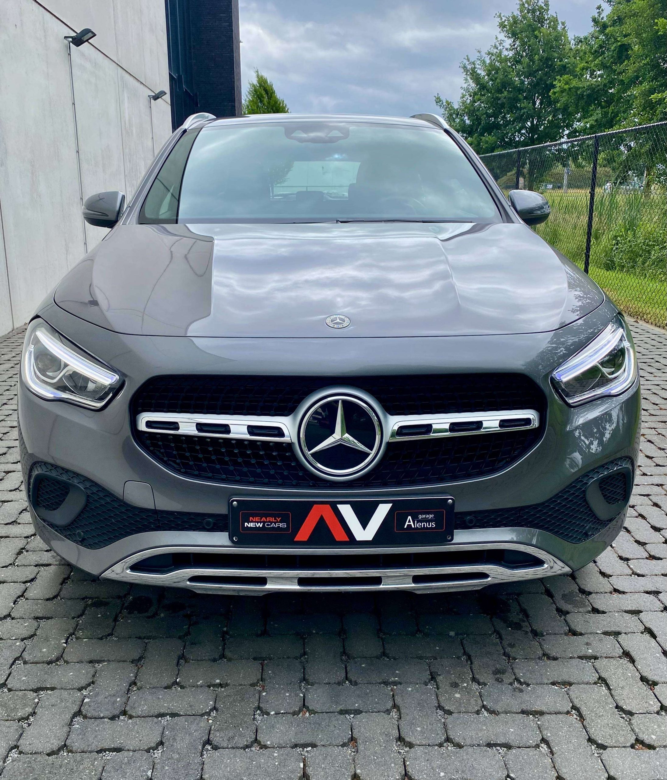 Mercedes-Benz GLA 200 7G LUXURY 18″/MBUX/Augm.RealityNavigatie/CC/Camera/Draadloosladen/A&ACarplay/trekhaak