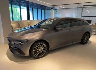 Mercedes-Benz CLA 250 e 8G Plug-in ShootingBreak AMG 19″/Dodehoek/Ambiente/KeyLess/Trekhaak