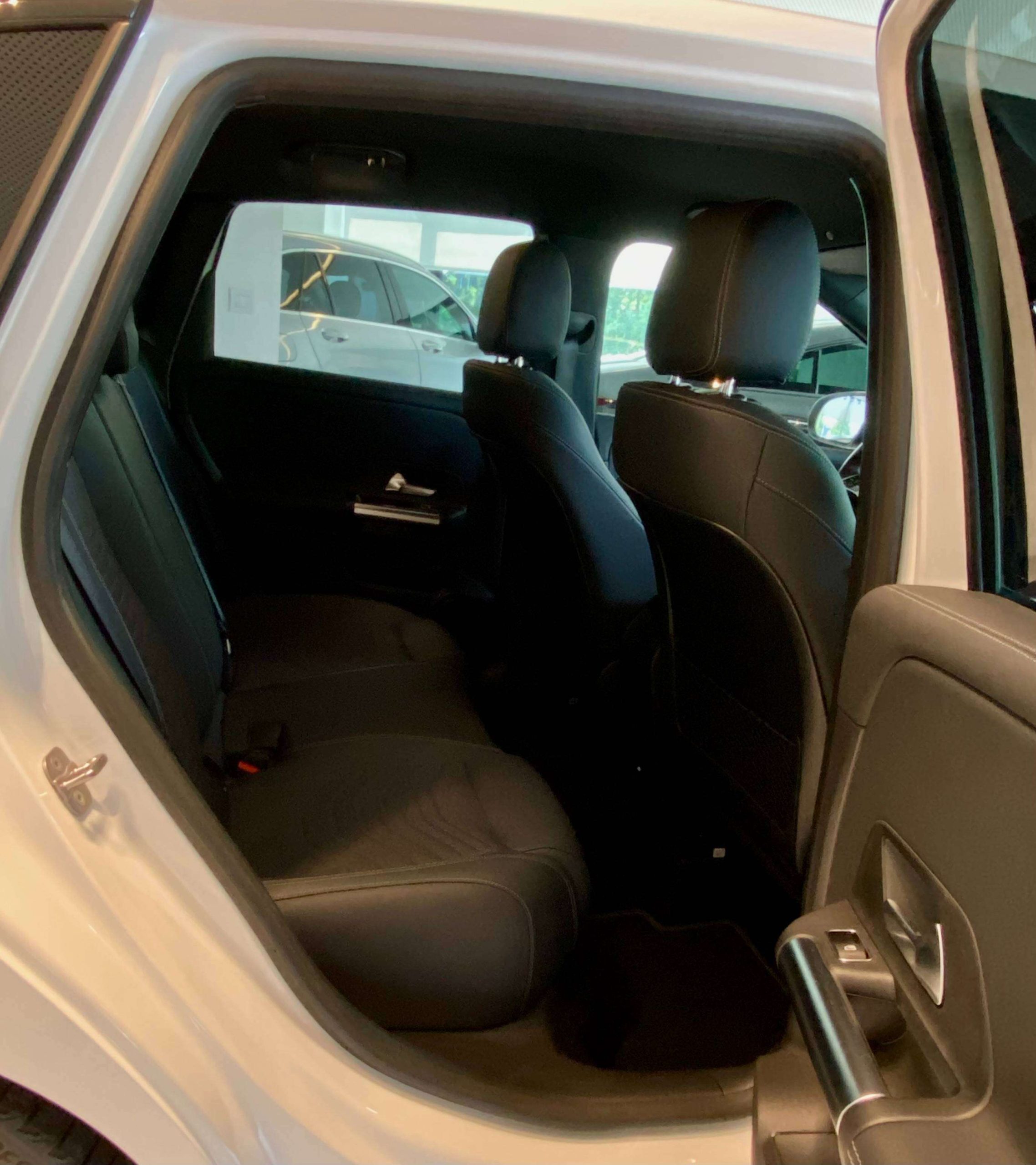 Mercedes-Benz B 200 7G NIGHT – AMG 19″/Distronic/MBUX/Dodehoek/360°/…