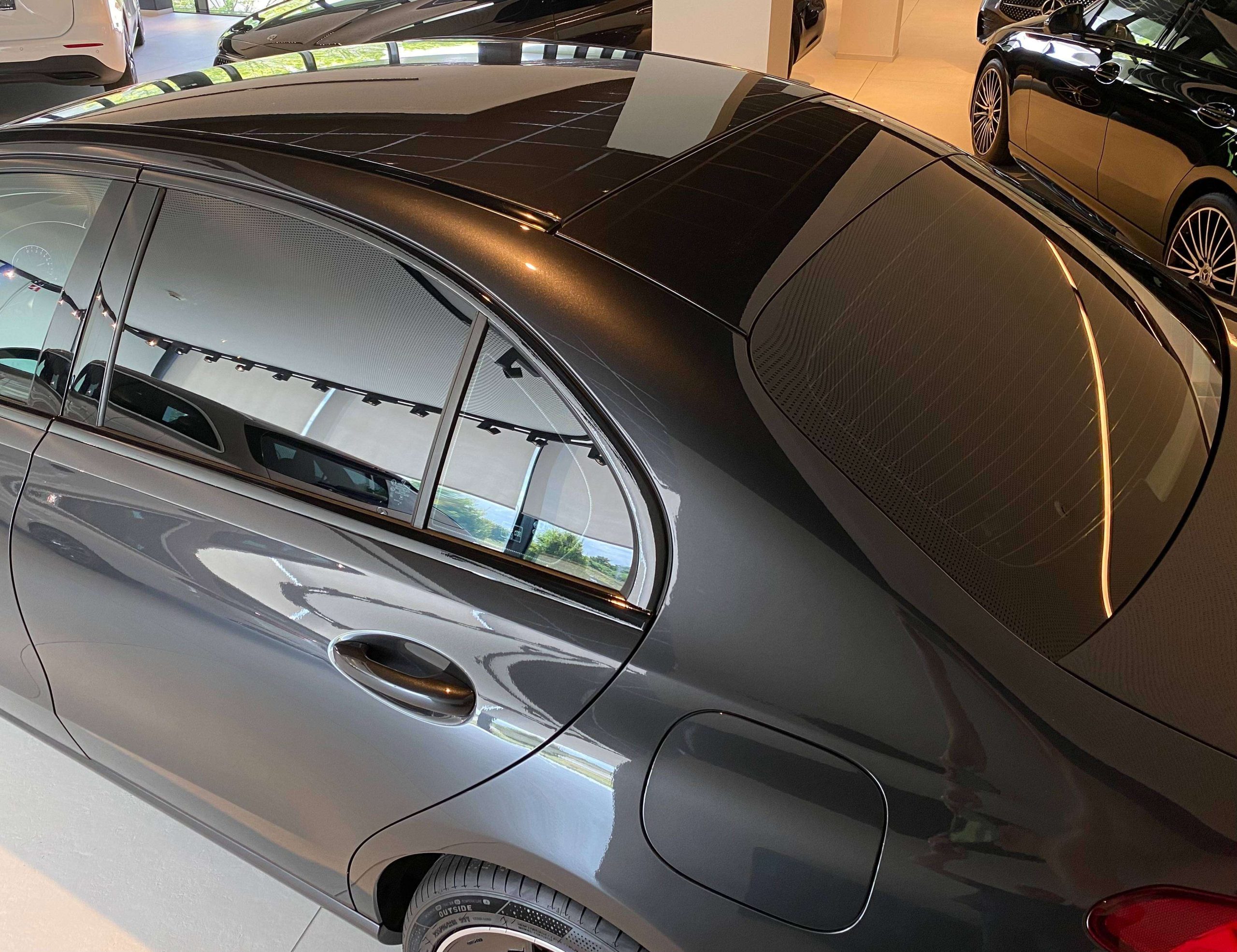 Mercedes-Benz C 300 e 9G Plug-in AVANTGARDE & NIGHT Luchtvering/Dodehoek/MBUX-Premium/Ambiente/Trekhaak
