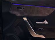 Mercedes-Benz CLA 180 7G Coupé Mild Hybr. LUXURY & NIGHT 18″/Distronic/360°/PanoDak/KeyLess/Ambiente/Trekhaak