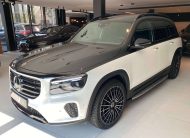 Mercedes-Benz GLB 250 8G Mild Hybr. 4M 2-Tone Edition Distronic+/Leder/360°/PanoDak/Keyless/MultiBeam/Trekhaak