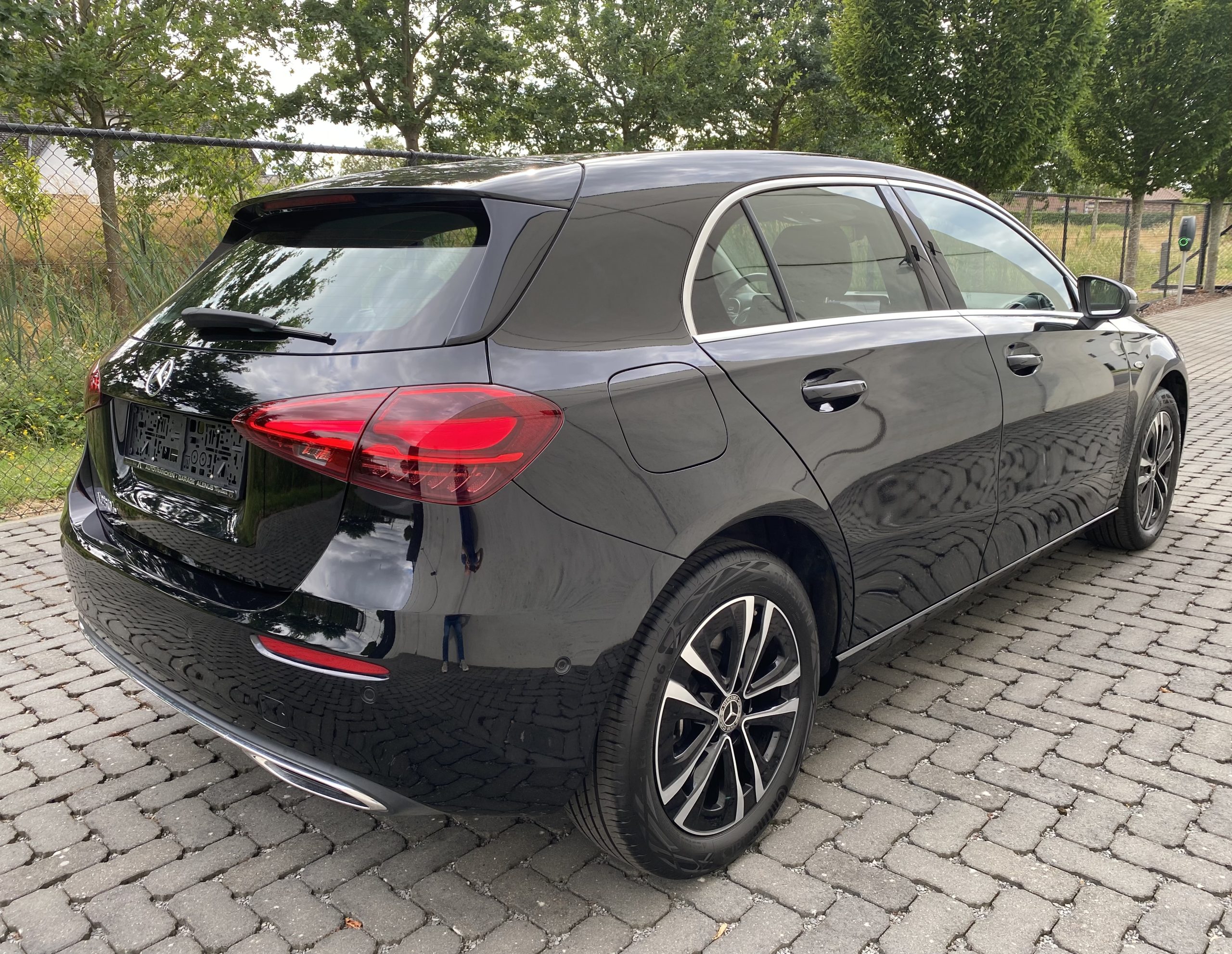 A250e Plug-in Sport