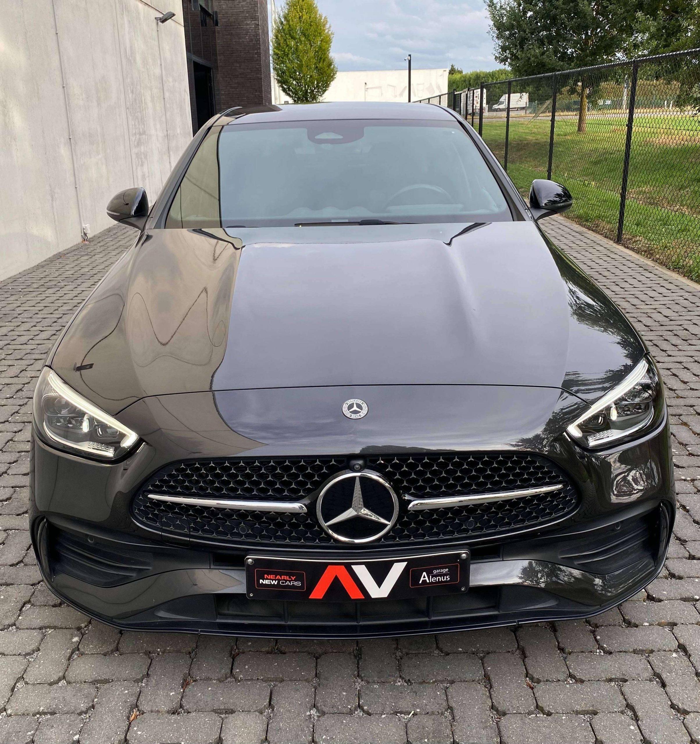 Mercedes-Benz C 300 e 9G Plug-in AMG & NIGHT Distronic/360°/DigitalLight/KeyLess/Memory/Dodehoek/Luchtvering/AdvancedSound