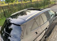 Mercedes-Benz GLC 300 e 9G LUXURY MacchiatoBeige/19″AMG/Distronic/360°/Luchtvering/PanoDak/Off-RoadPakket/El.Trekhaak