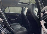 Mercedes-Benz CLA 180 a ShootingBreak AMG & NIGHT HP-LED/DigitalAirco/Ambiente/Camera
