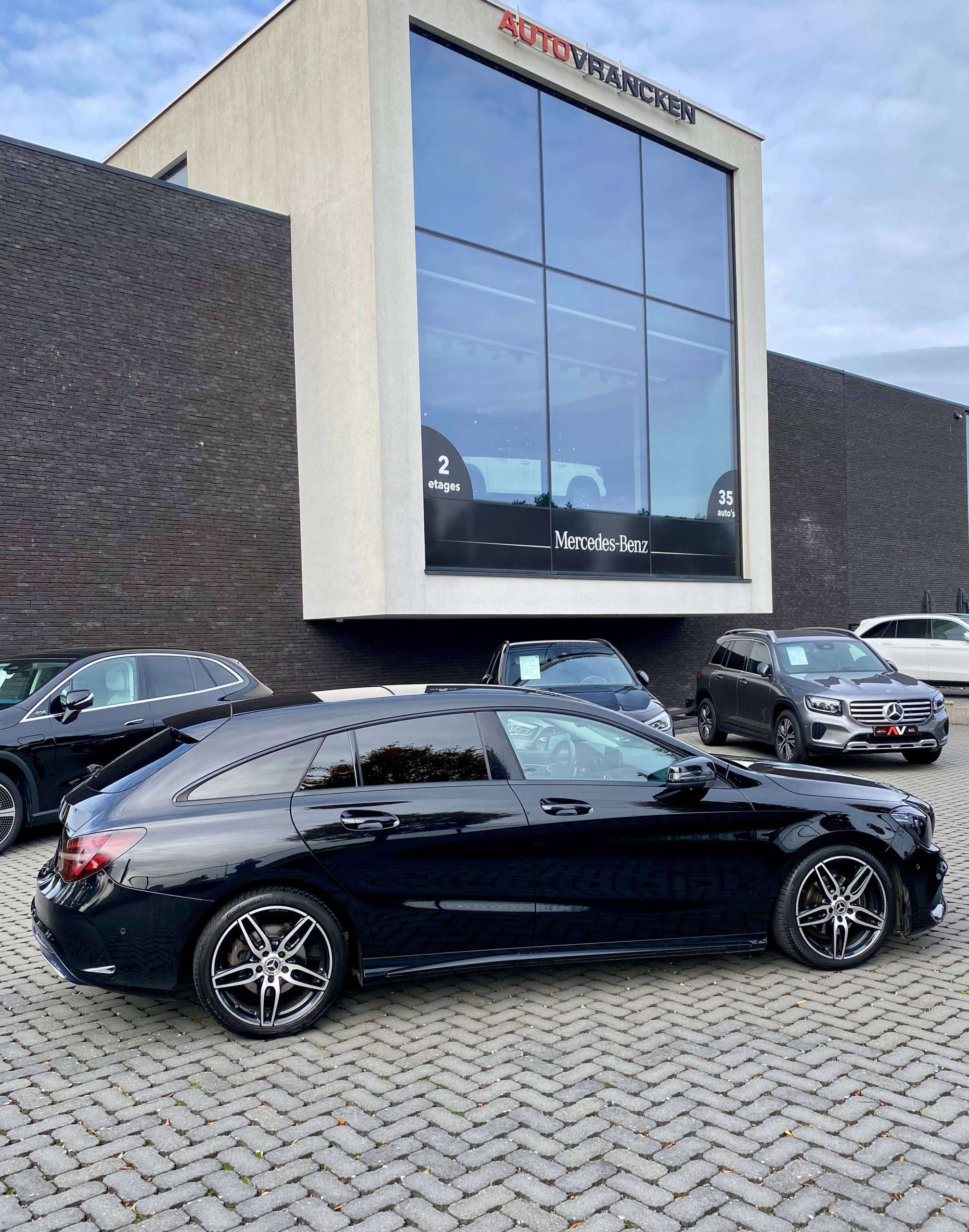 Mercedes-Benz CLA 180 a ShootingBreak AMG & NIGHT HP-LED/DigitalAirco/Ambiente/Camera